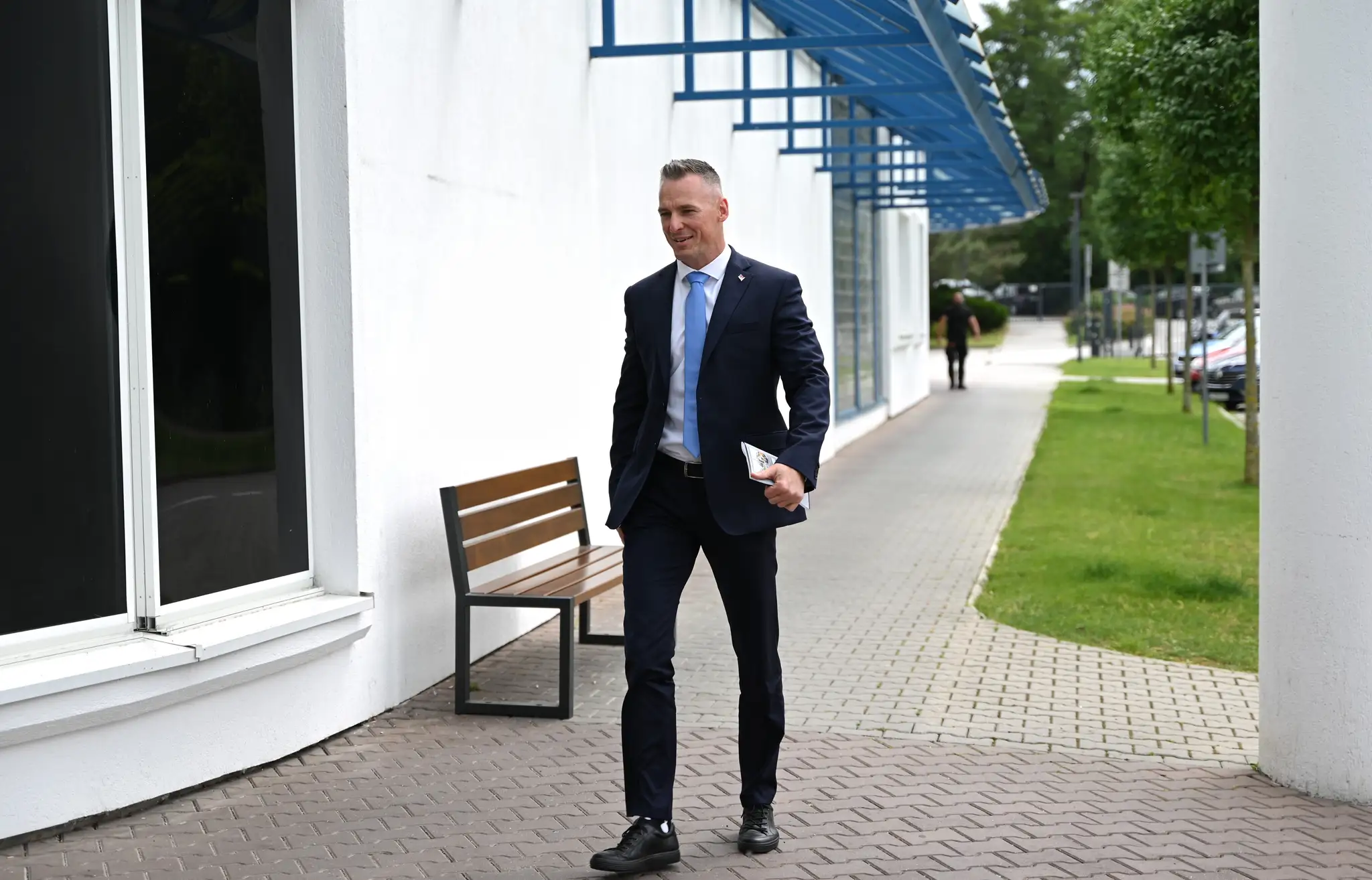 Peter Krajčírovič.
