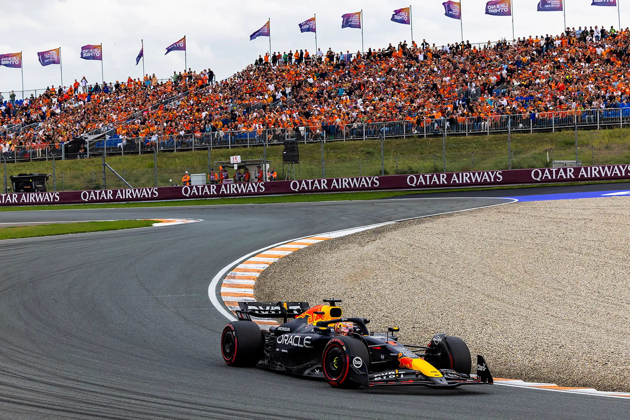 Max Verstappen na trati v Holandsku.