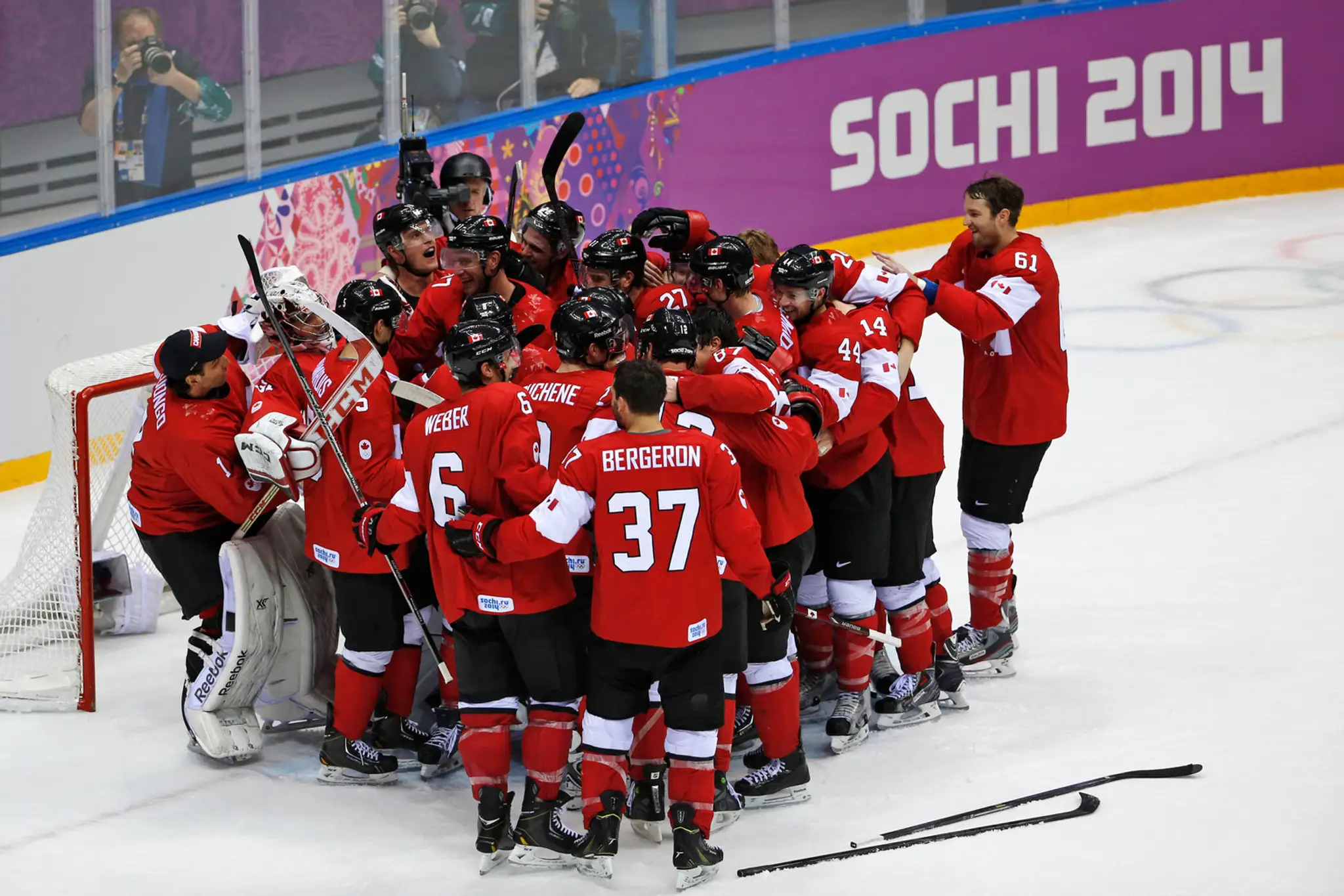 Sochi_Olympics_Ice_Hockey_Men-fa87327c2ef342438f622fd8644f6ec0.JPEG