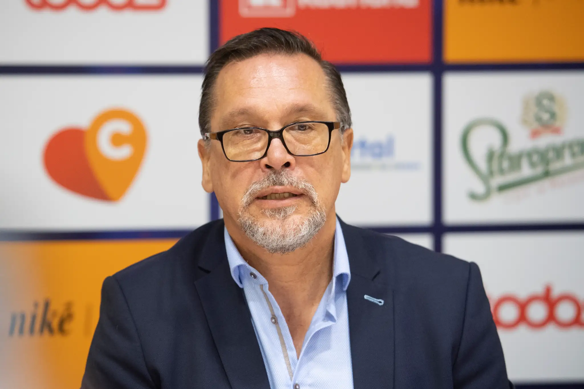 Športový riaditeľ HC Slovan Bratislava Oto Haščák počas tlačovej konferencie pred štartom sezóny.