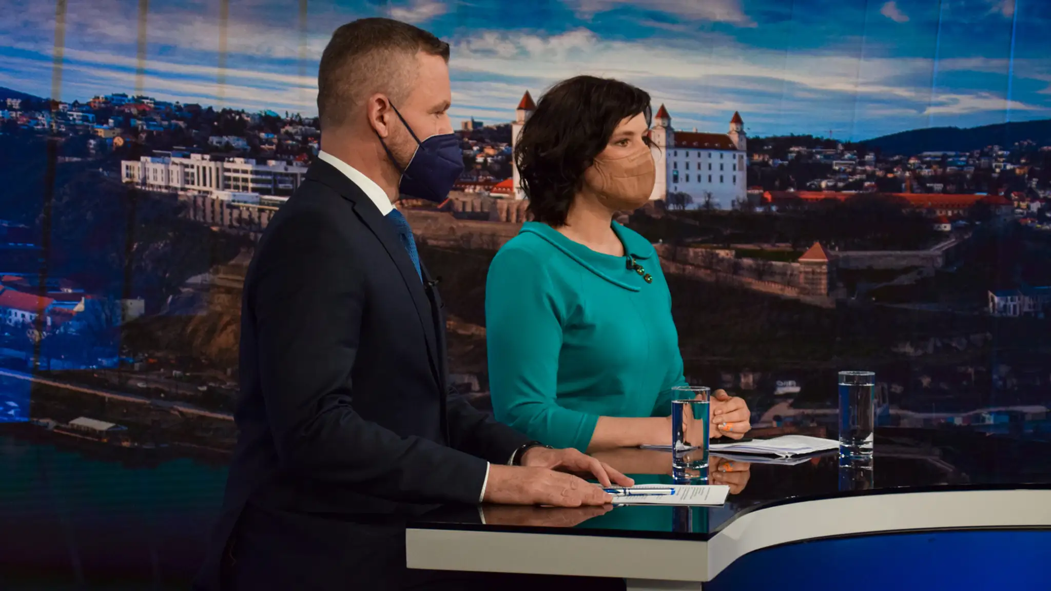 Peter Pellegrini a Veronika Remišová v Na telo.