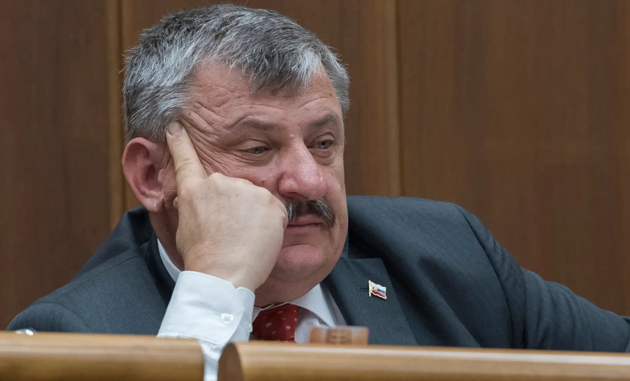 Príbuzní obetí z havarovaného lietadla