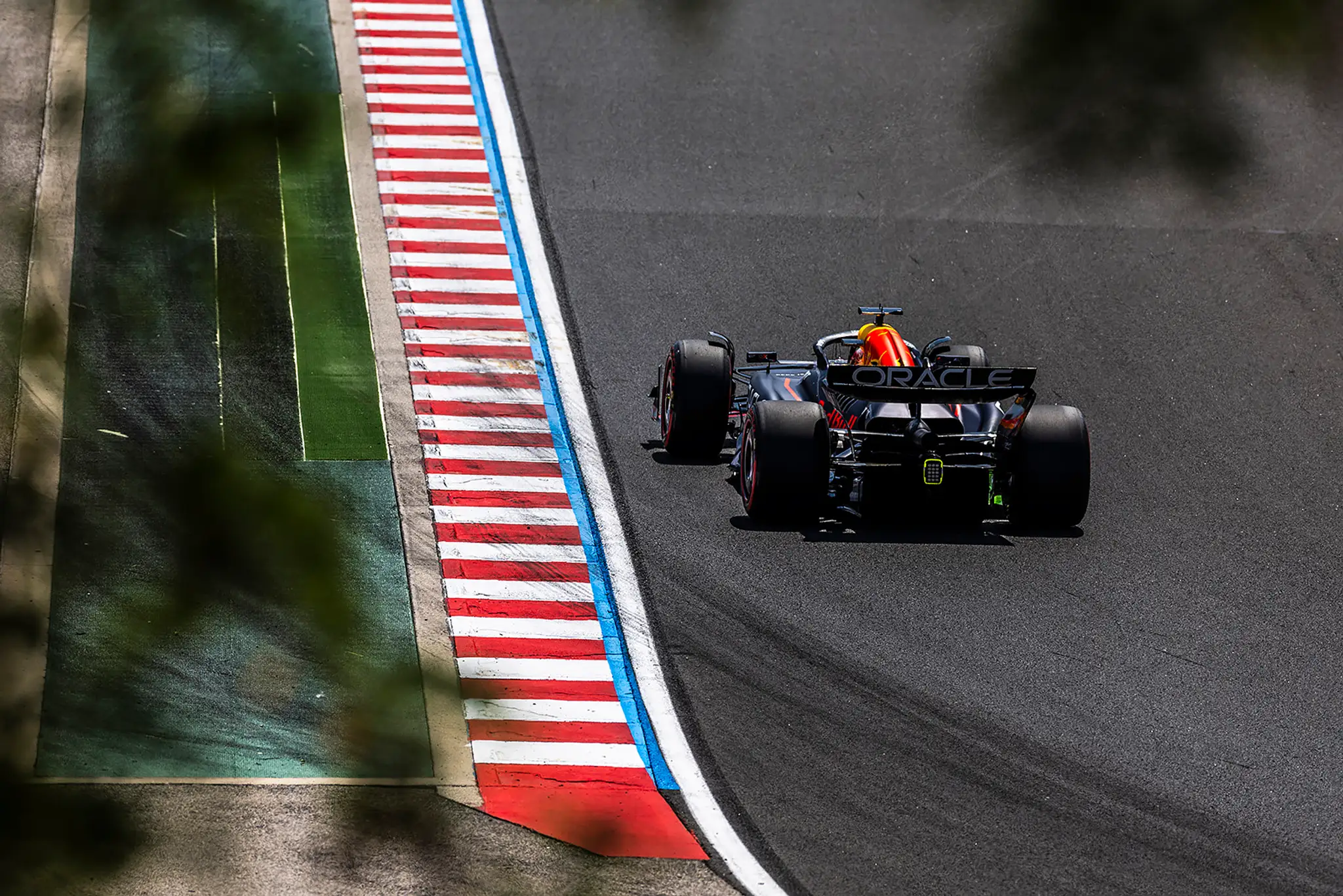 Holanďan Max Verstappen na Red Bulle.