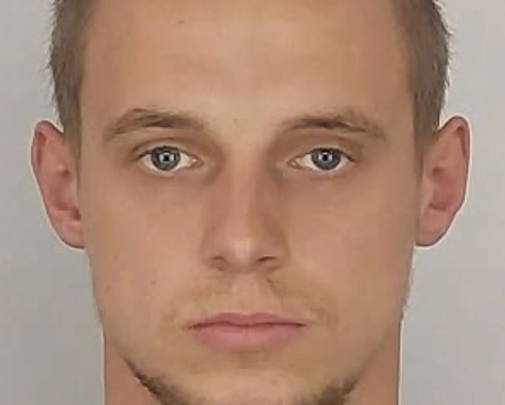 Na snímke hľadaný Tomáš Džudži, po ktorom pátra polícia.