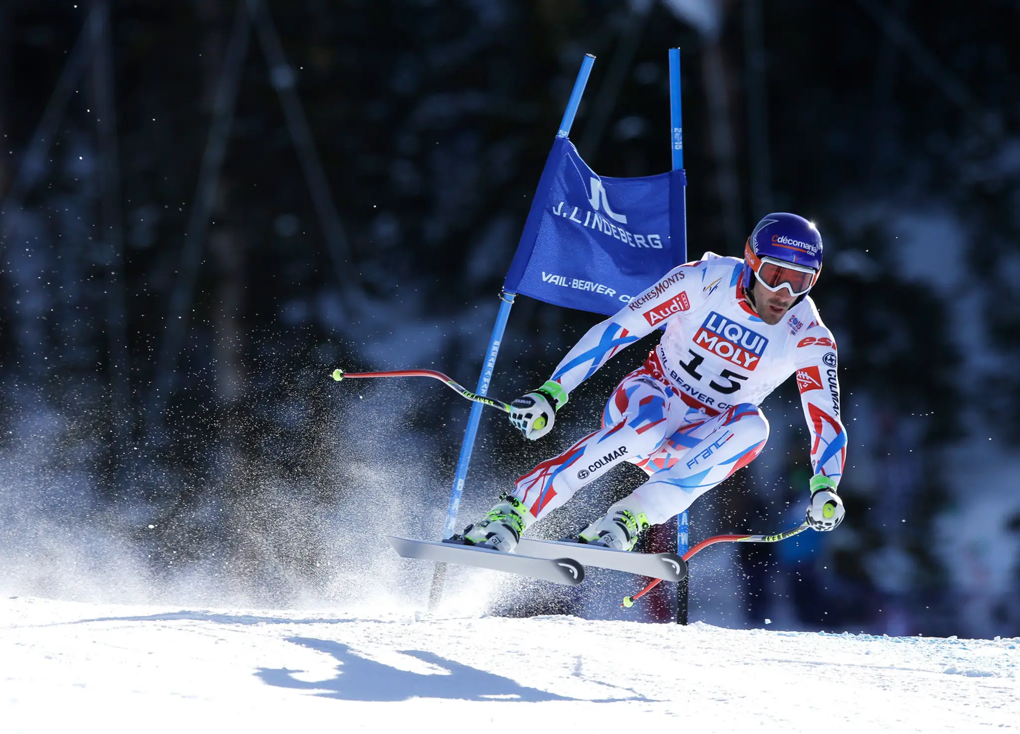 Francúzsky zjazdár Adrien Theaux na trati preteku super-G