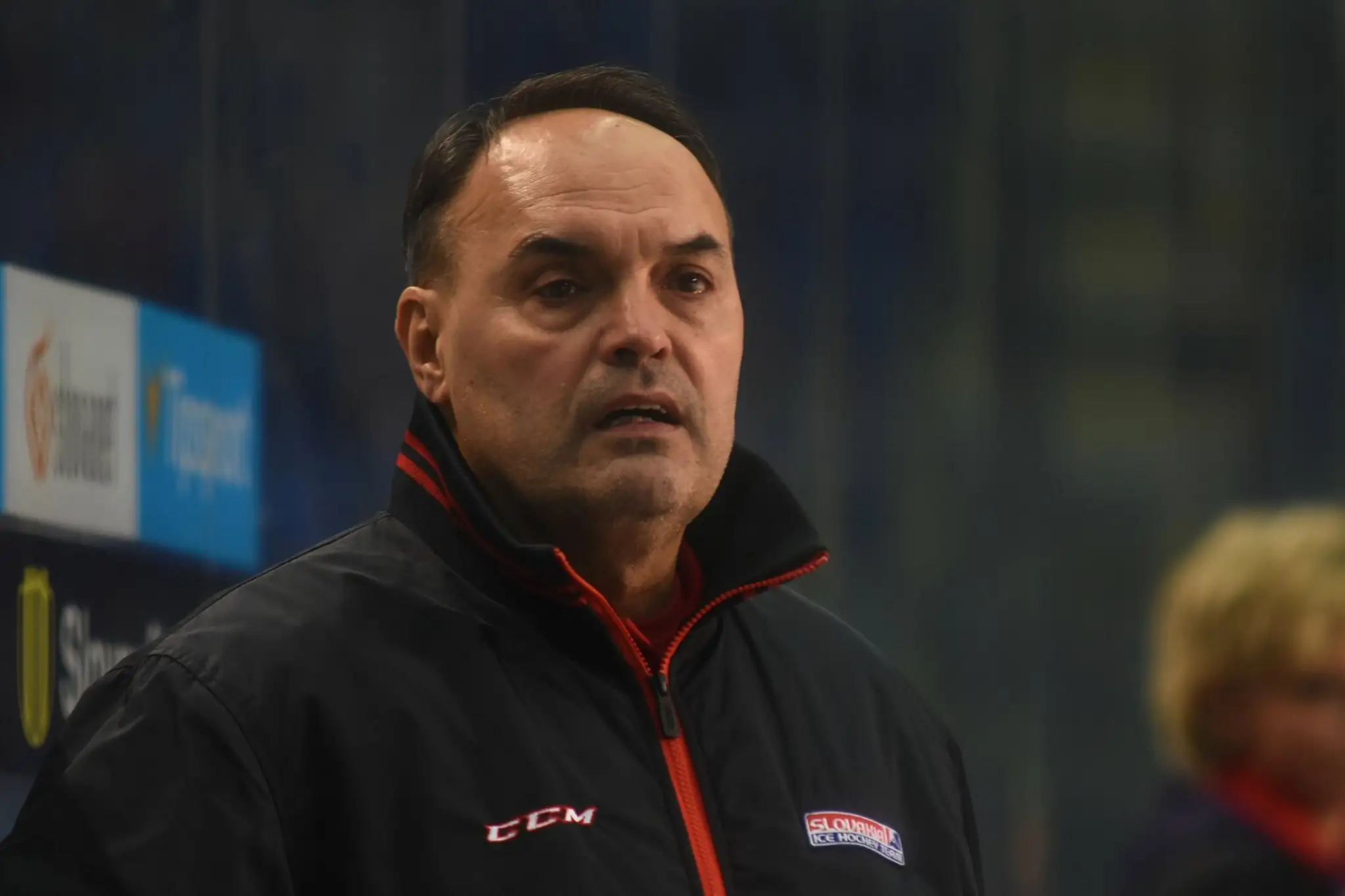 Tréner slovenskej juniorky Ernest Bokroš. 