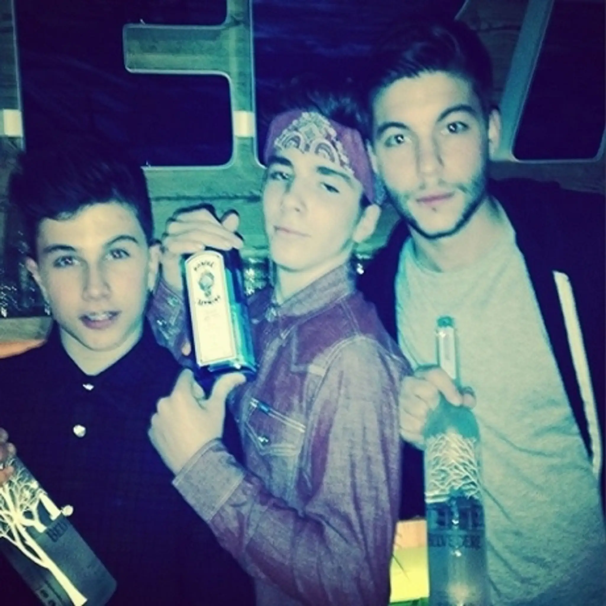 Madonnin syn Rocco je v strede.
