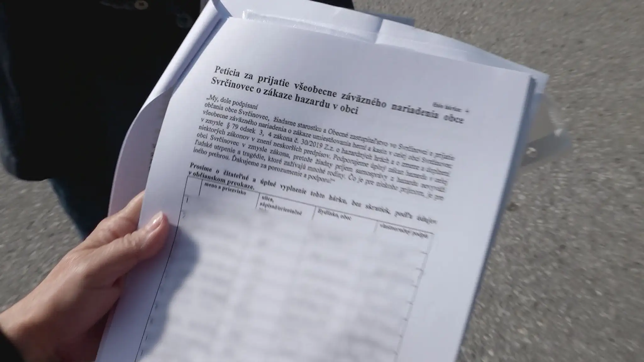 Ročne môžu získať 100-tisíc eur, no občania sa búria. 