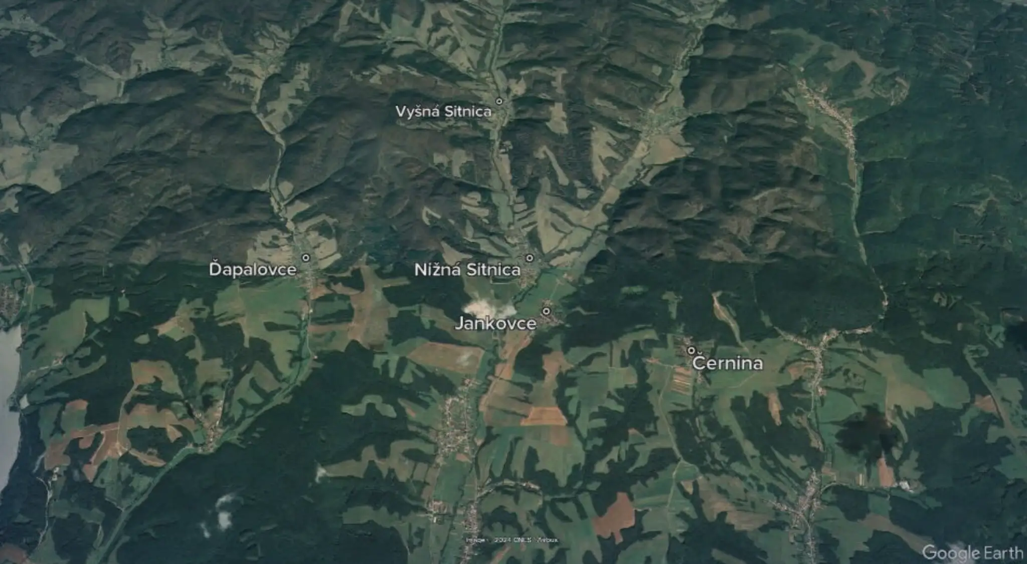 Postihnuté obce blízko epicentra.