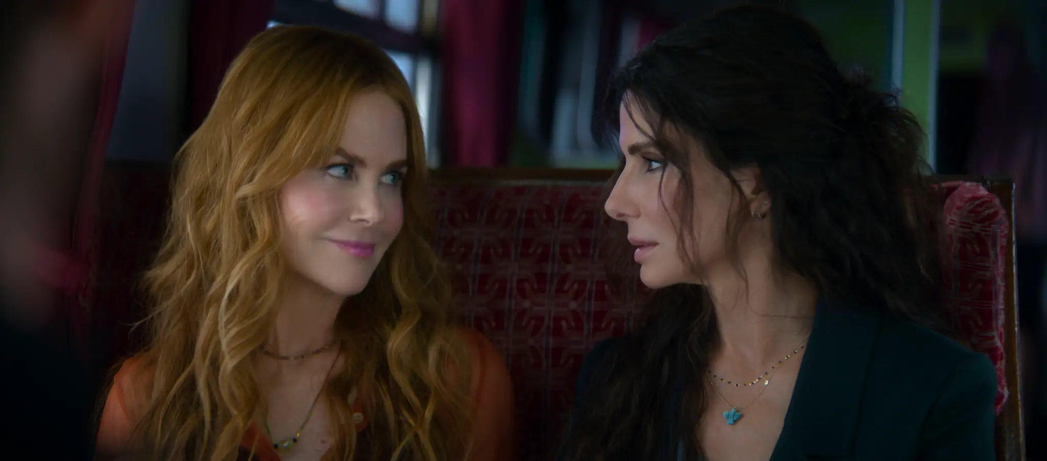 Nicole Kidman a Sandra Bullock vo filme Magická posadnutosť 2
