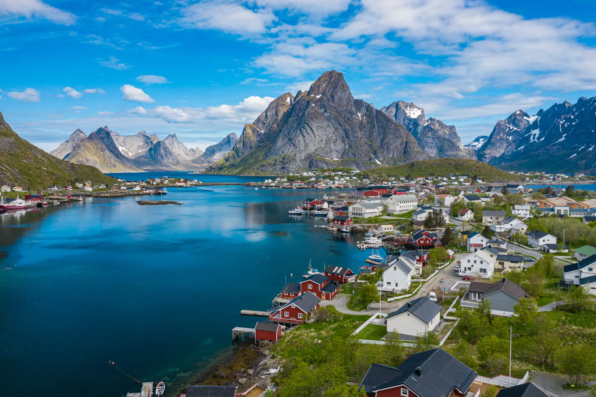 Reine, Lofoty (Nórsko)