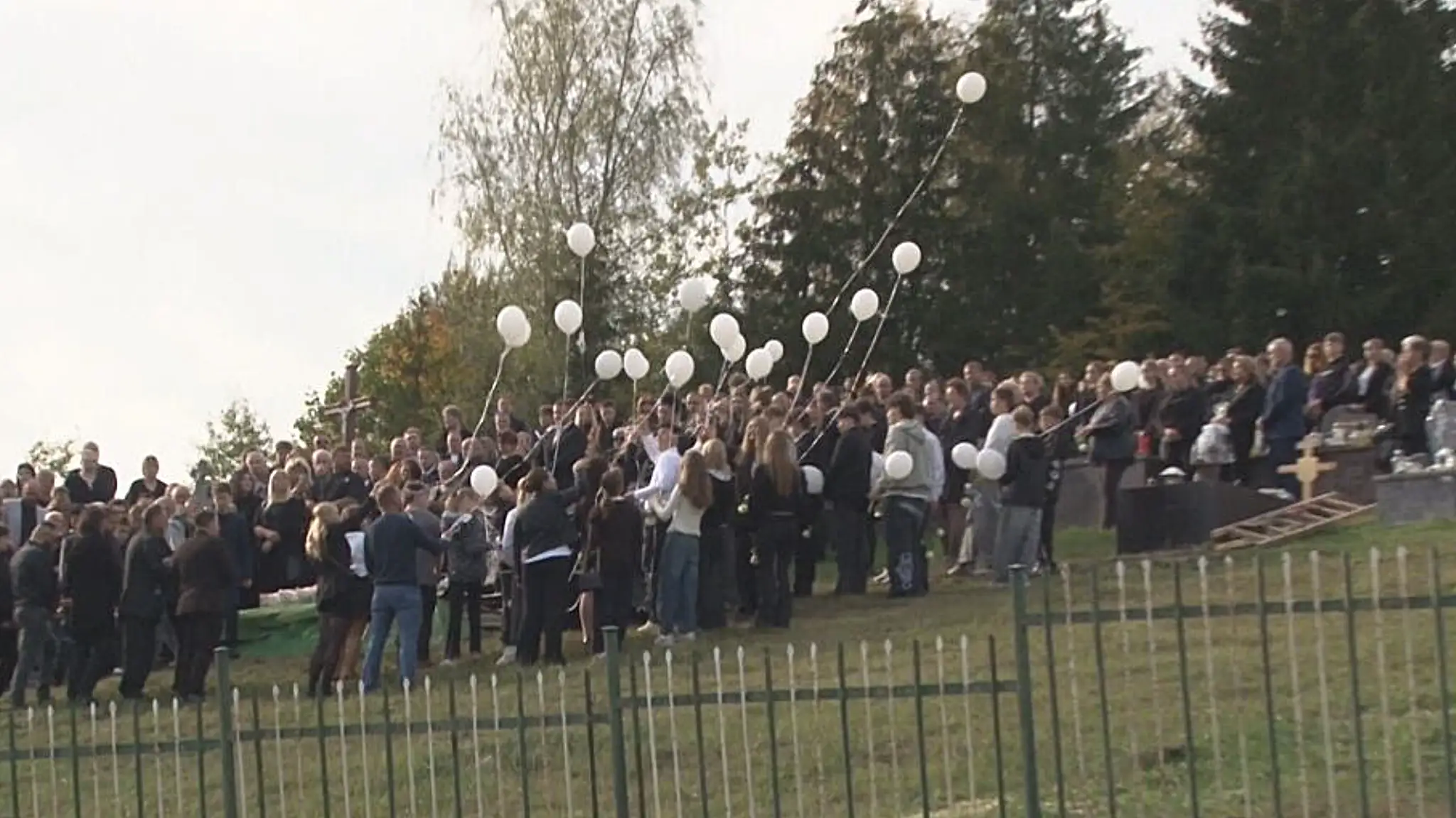 Posledná rozlúčka s Nelkou. 