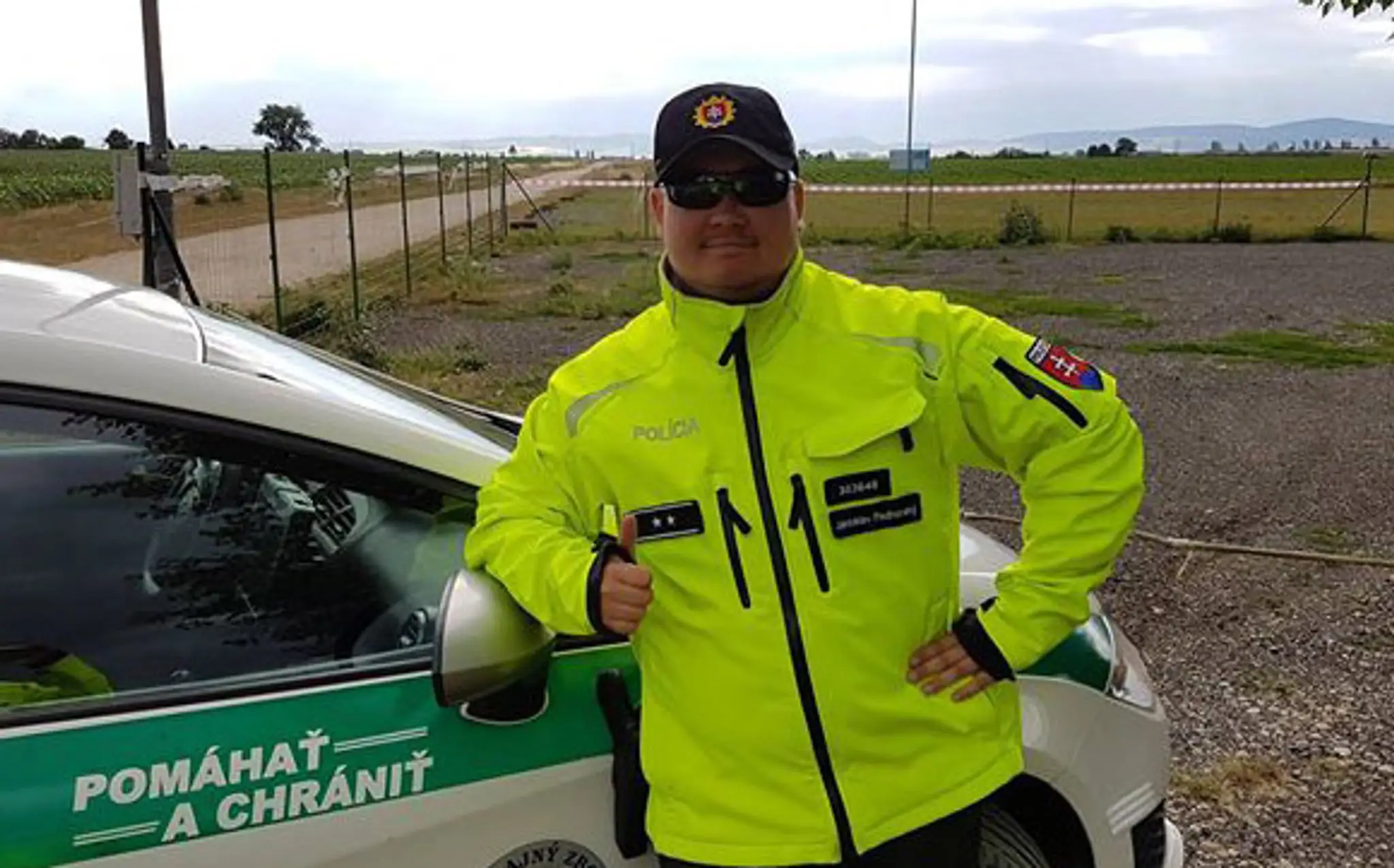 policajt2.jpg