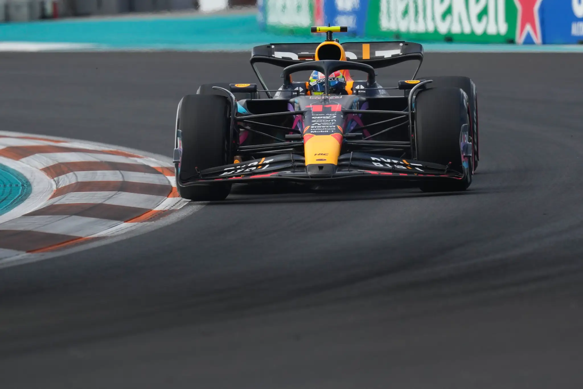 Max Verstappen v monoposte Red Bullu.