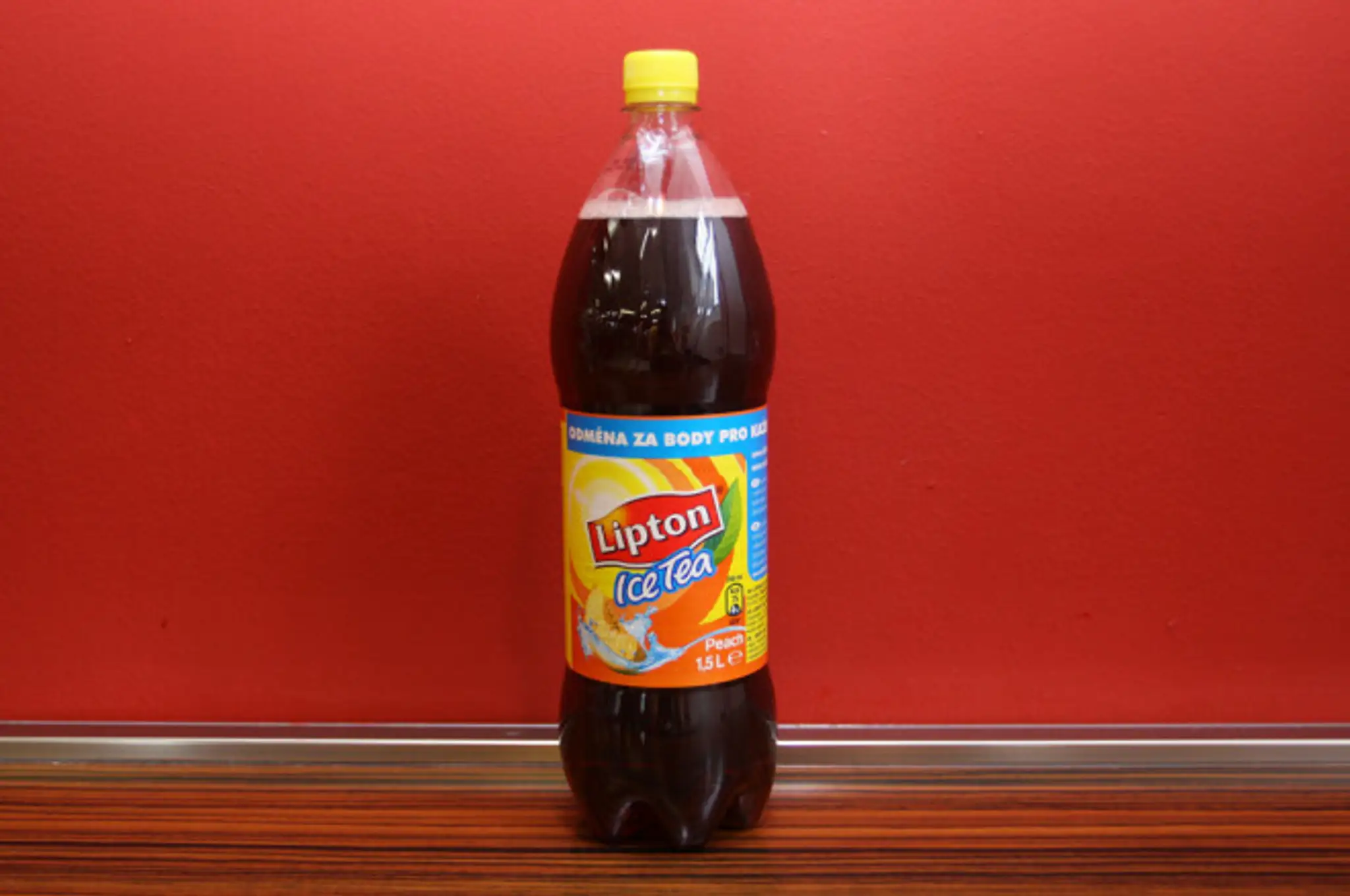 Lipton ľadový čaj s príchuťou broskyne