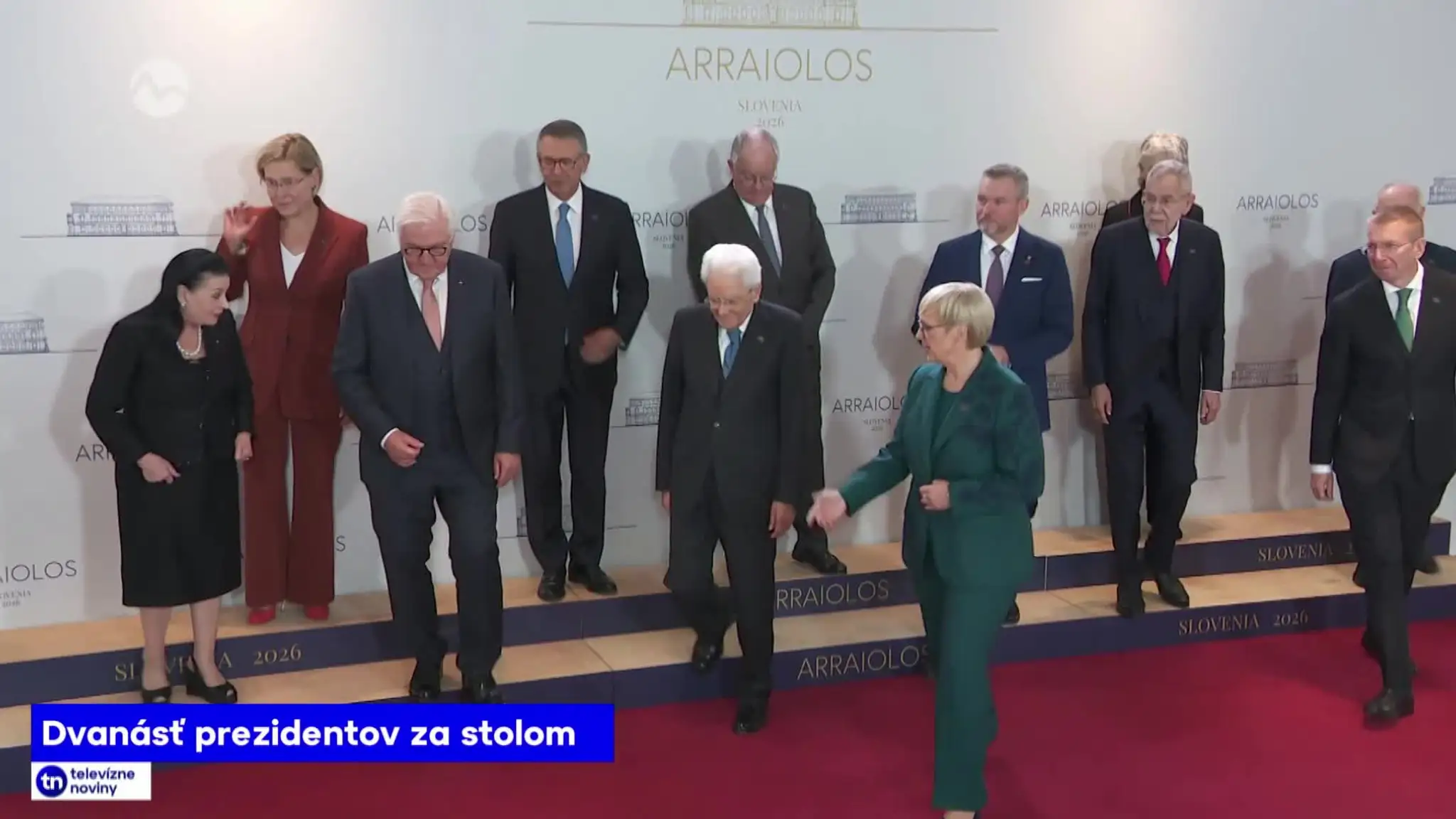 2026-10-16-TN-20-Dvanast-prezidentov-za-stolom