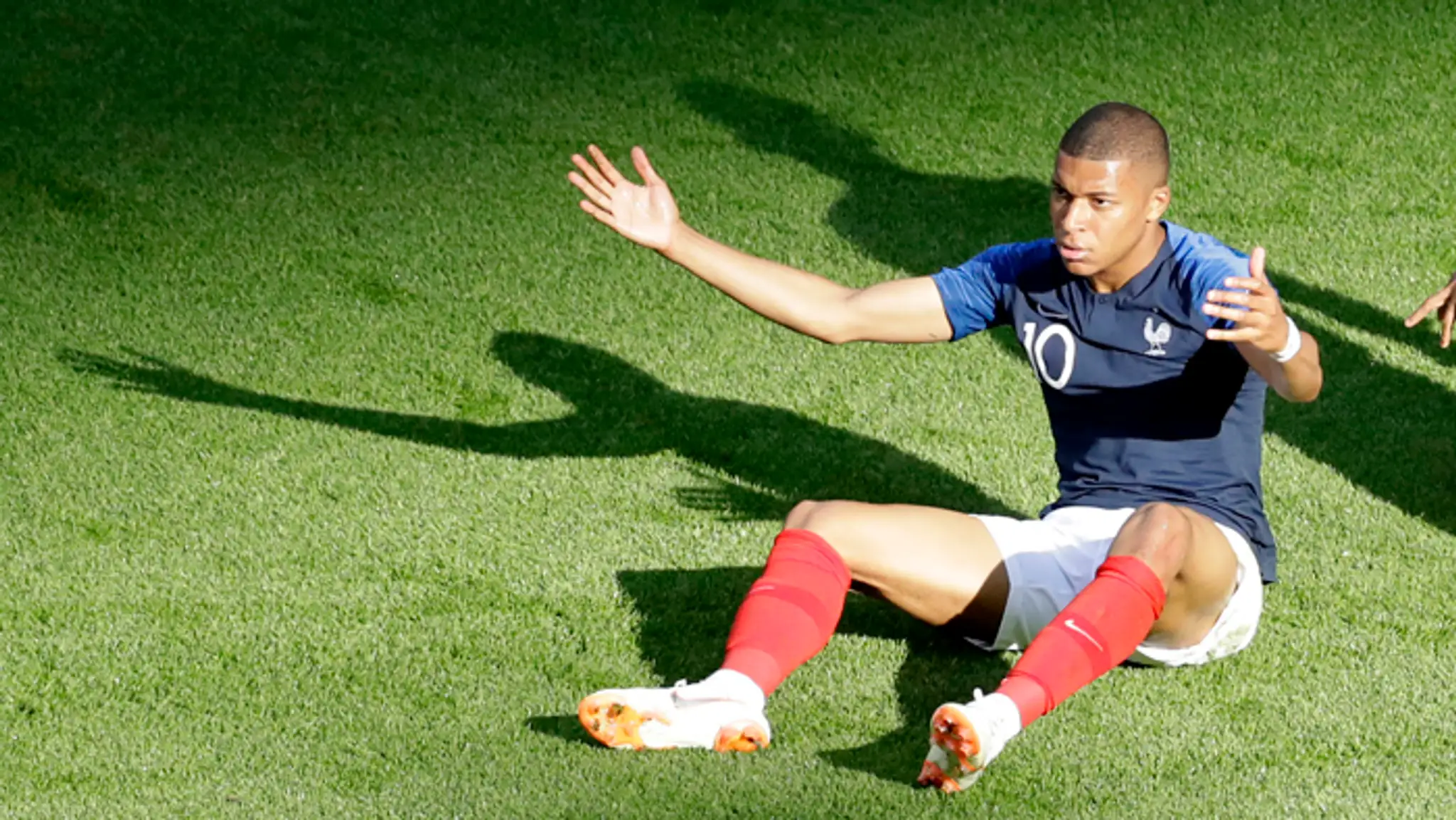 Francúzsky reprezentant Kylian Mbappe počas osemfinále na MS proti Argentíne.