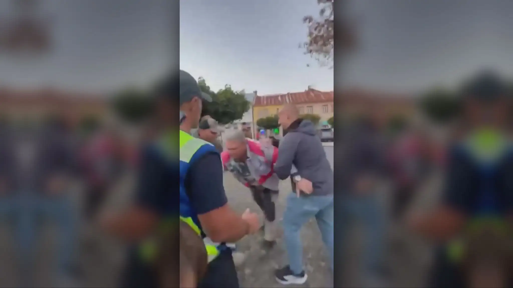Incident na mítingu Matoviča.