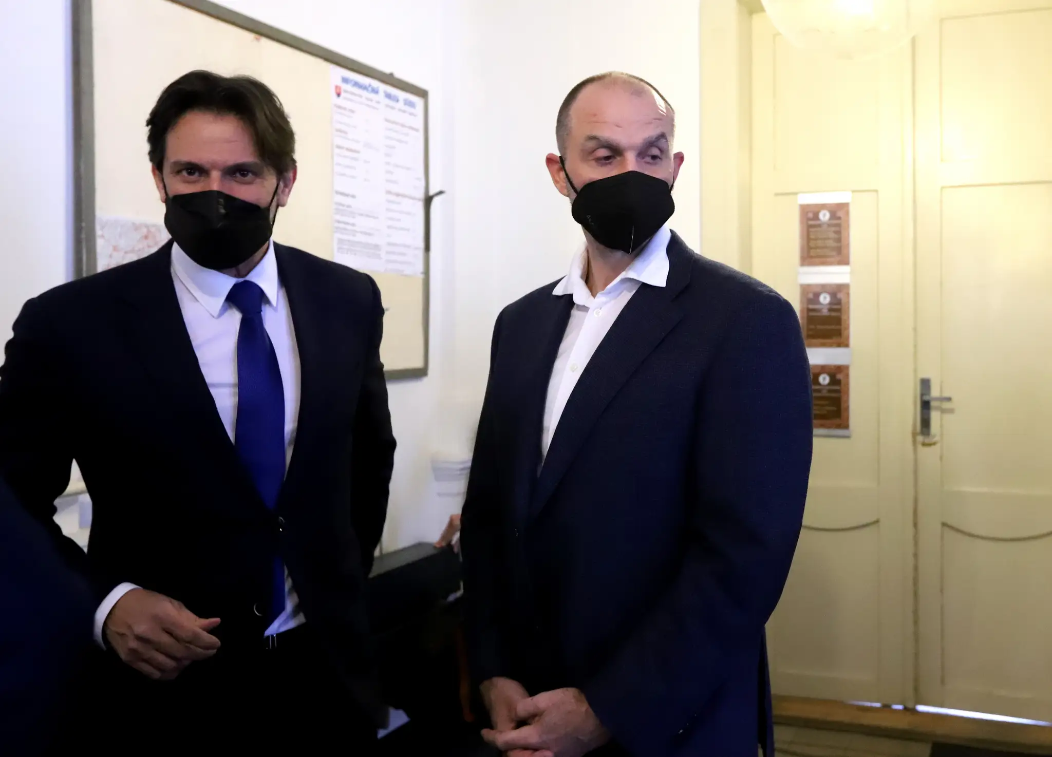 Norbert Bödör s obhajcom Robertom Kaliňákom.