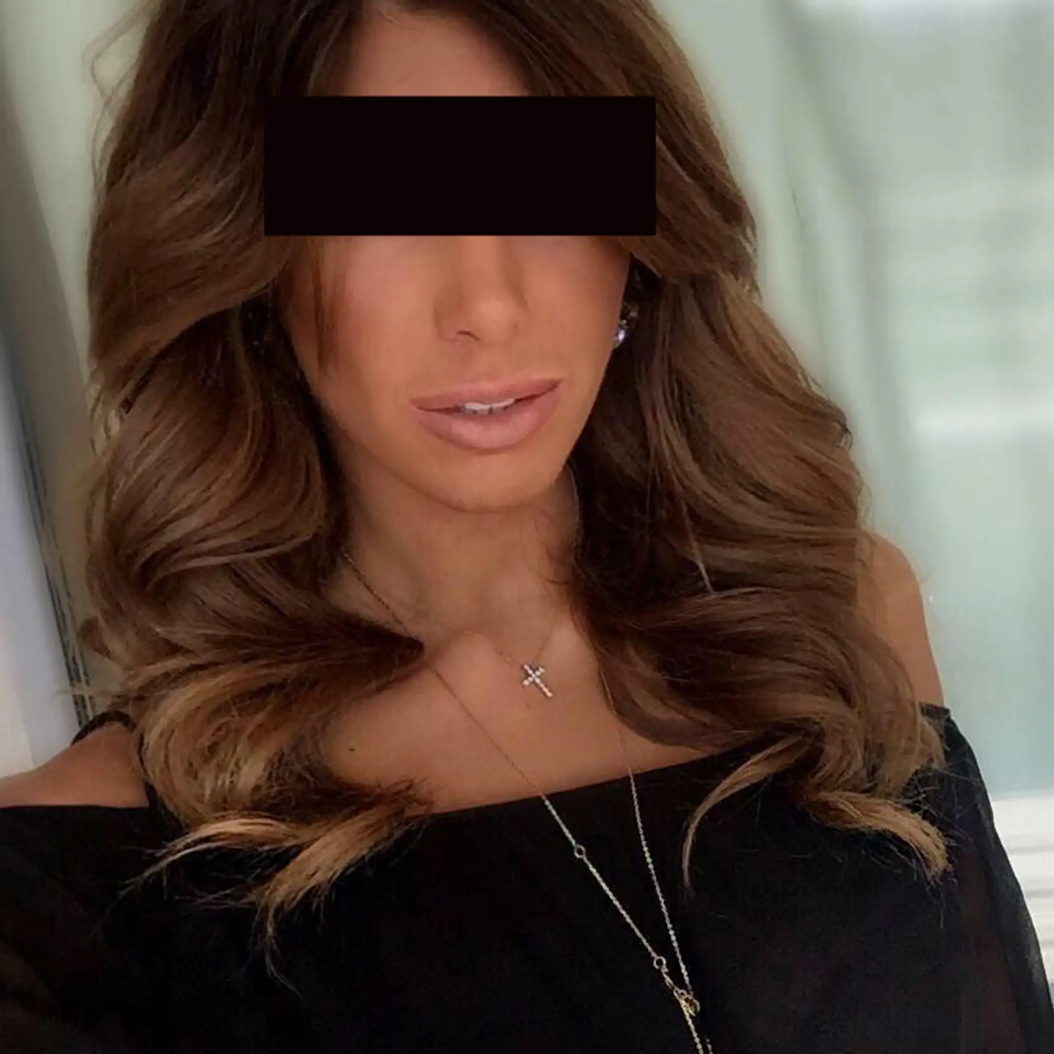 Simona T.