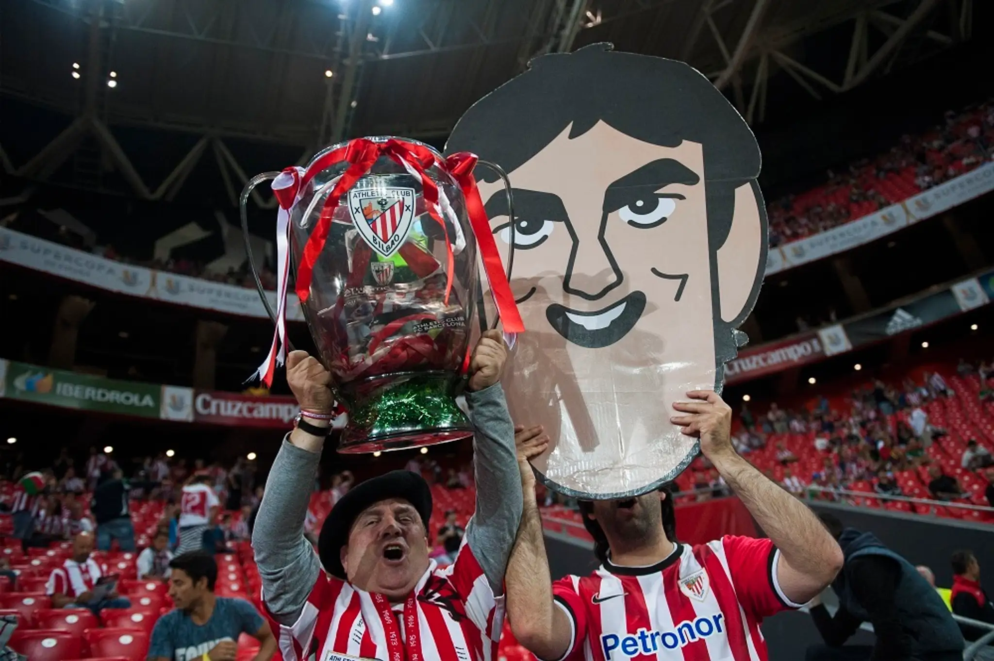 Fanúšikovia tímu Atletico Bilbao.