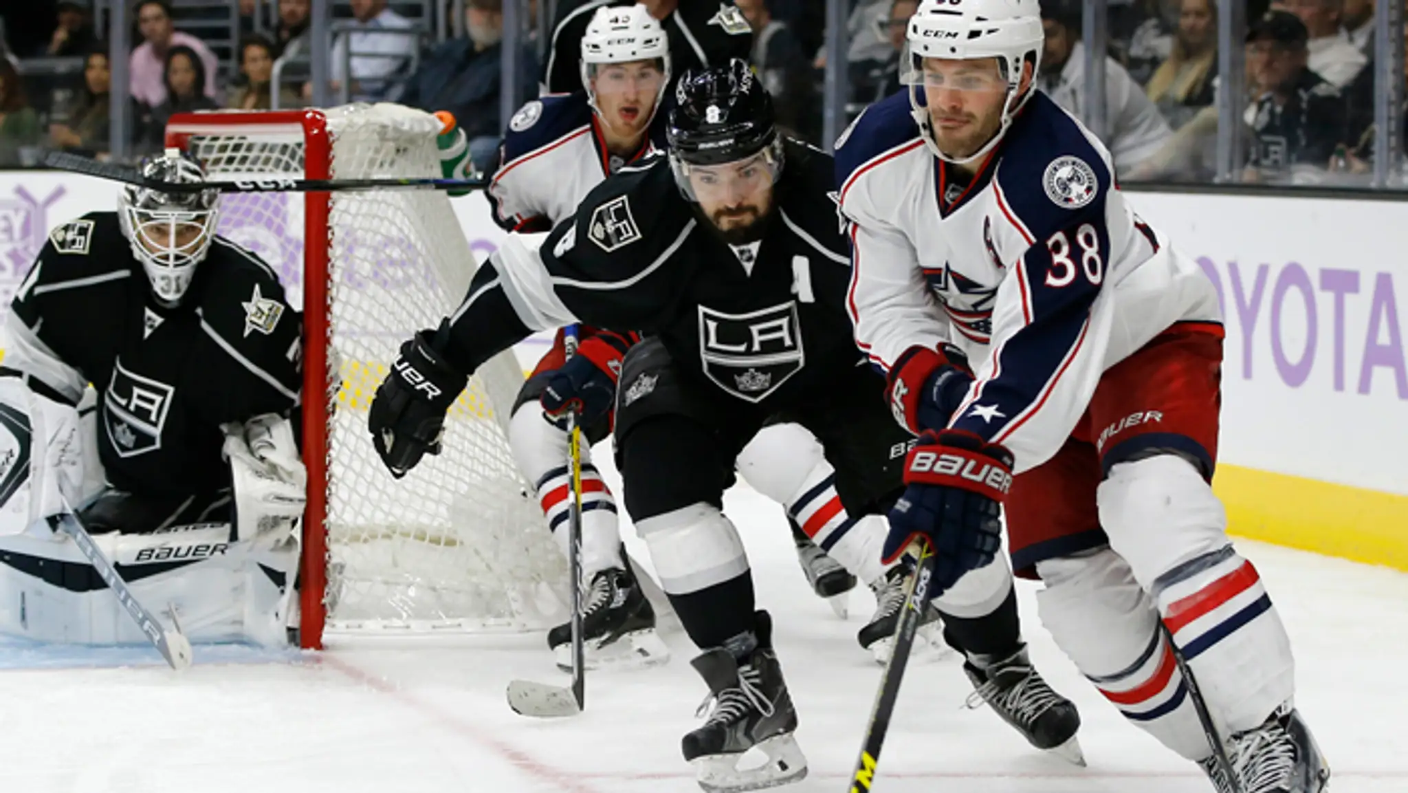 Hokejisti Los Angeles v bránke s Petrom Budajom zvíťazili v súboji zámorskej NHL nad Columbusom.