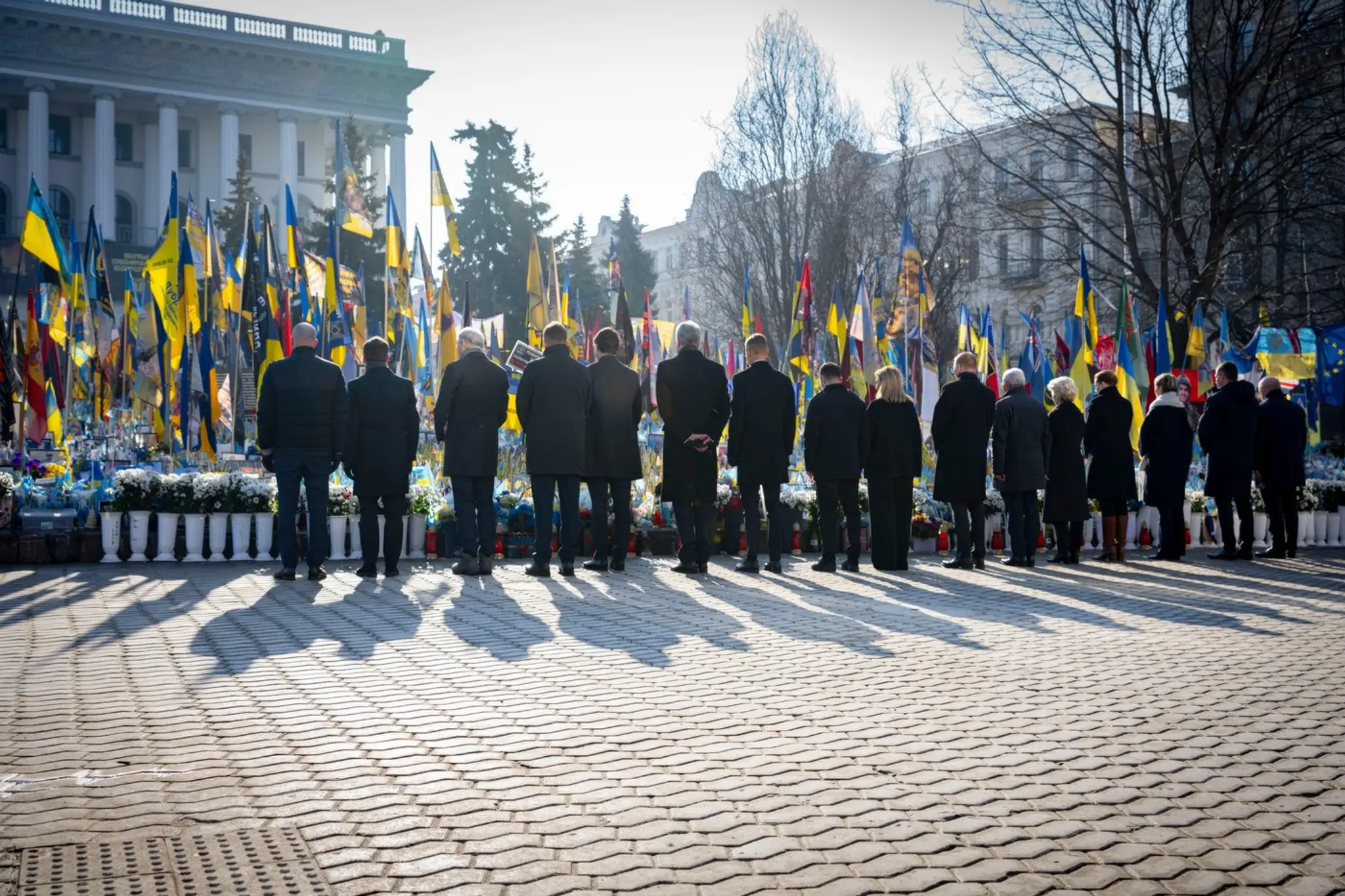 Lídri slobodného sveta si v Kyjeve uctili obete vojny na Ukrajine.