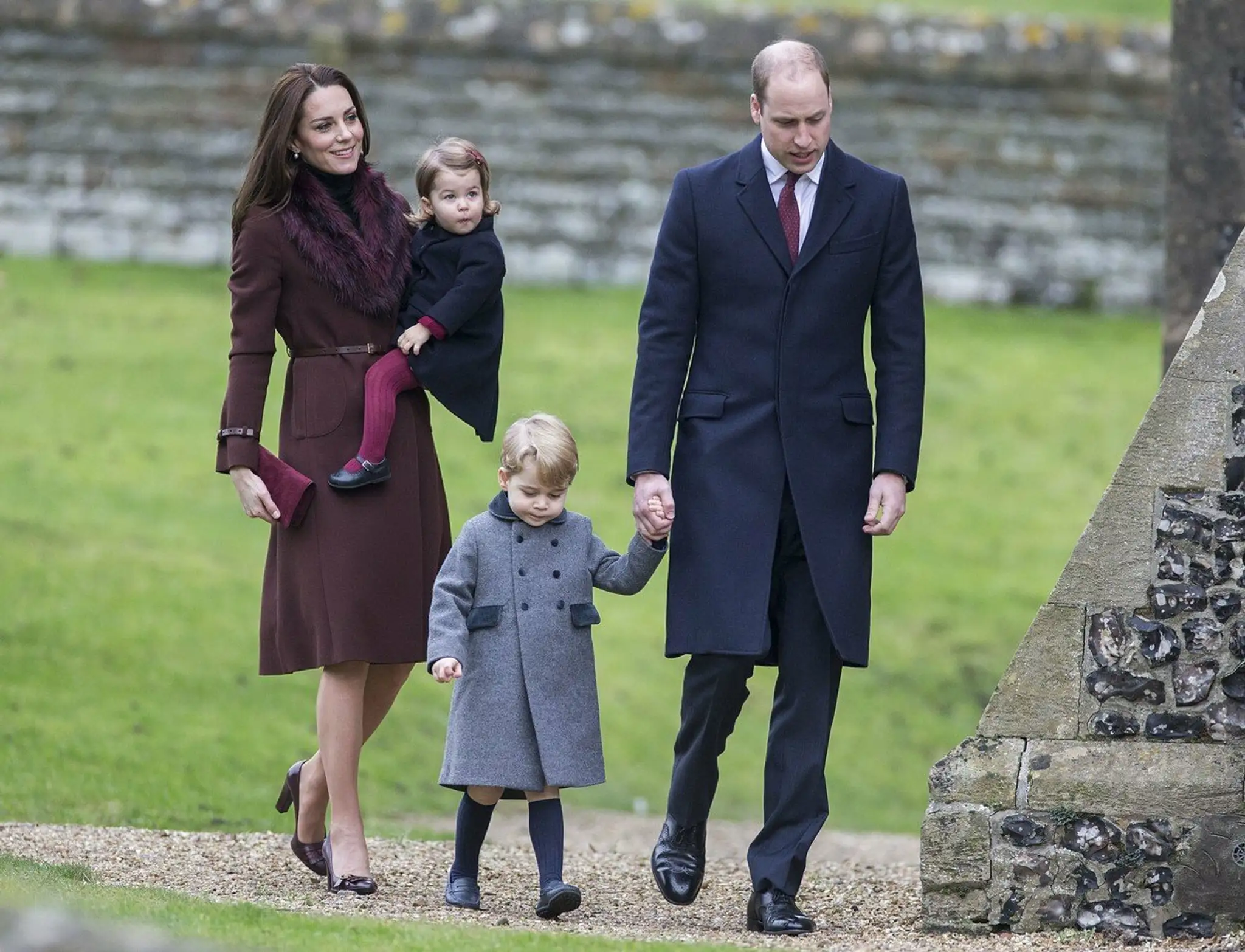 William s Kate a deťmi. 