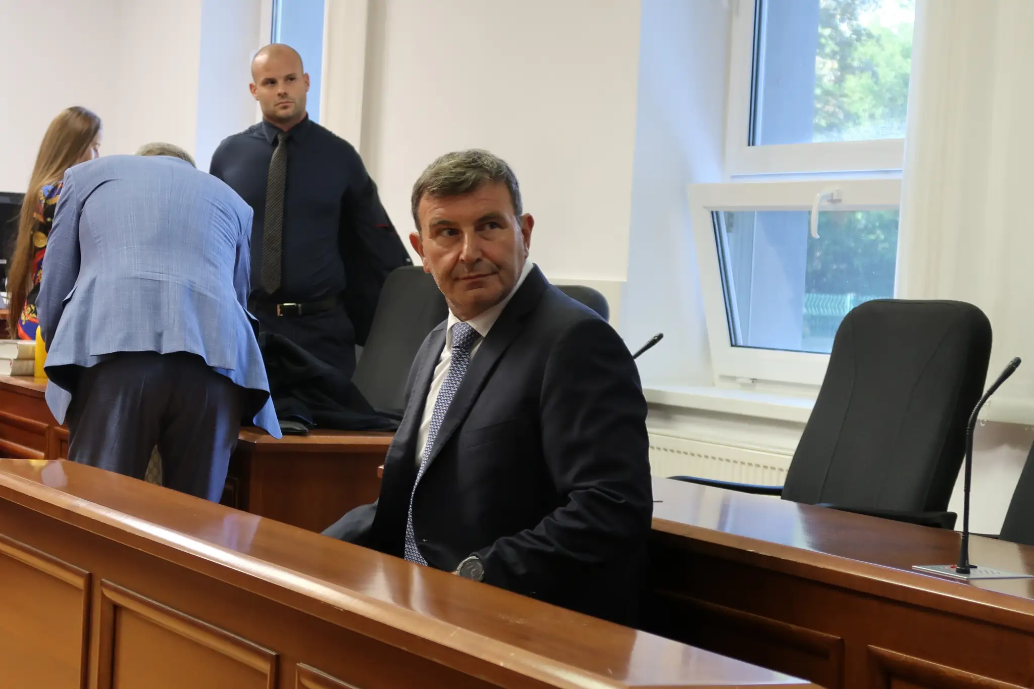 Na snímke bývalý riaditeľ finančnej správy František Imrecze sedí v pozícii svedka.
