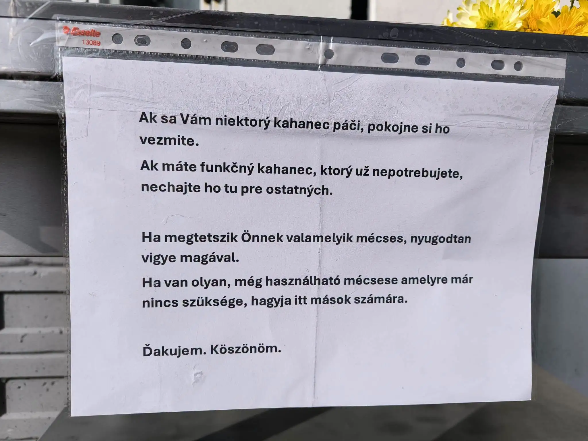 Oznam na cintoríne