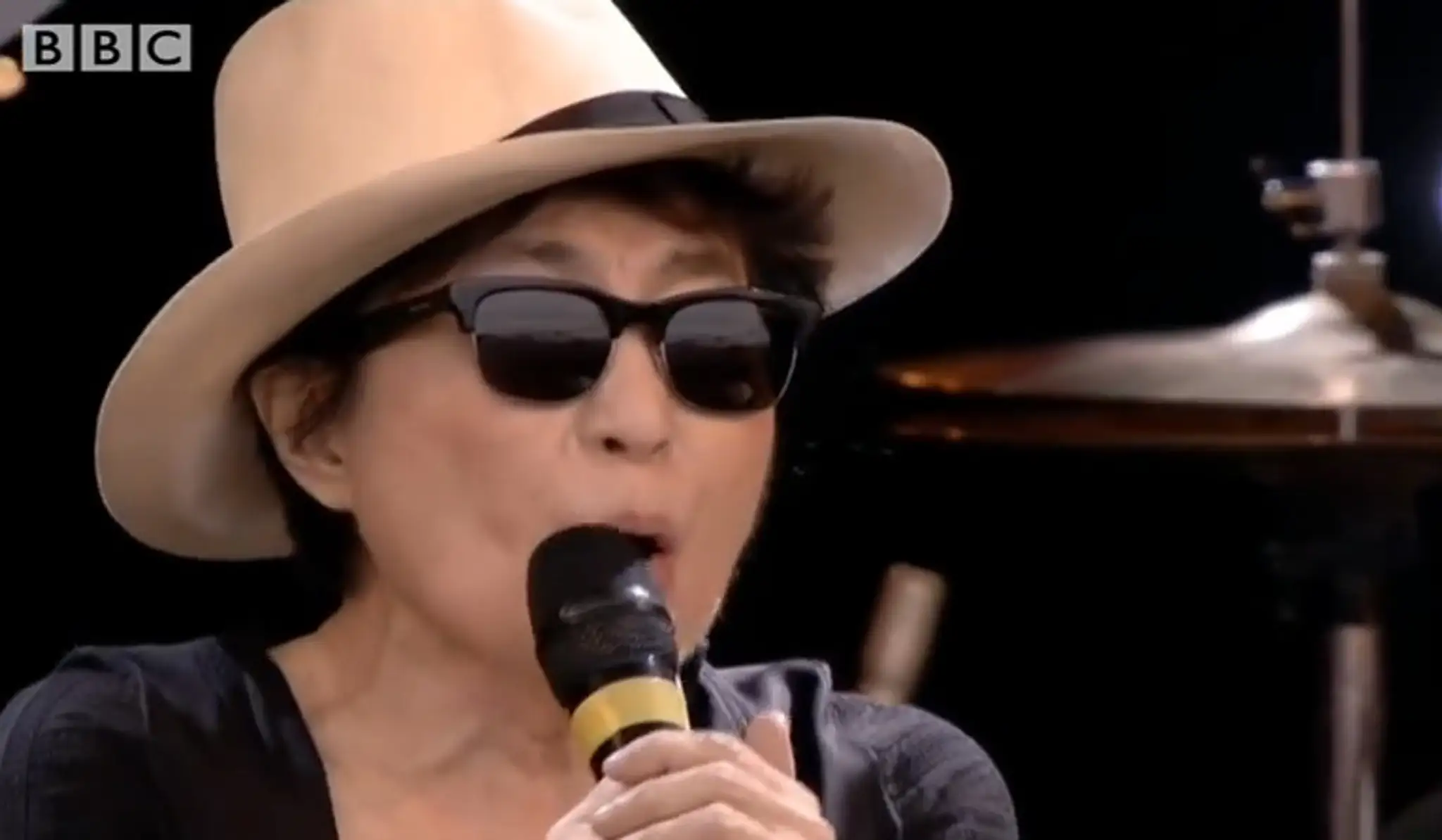 yoko.jpg