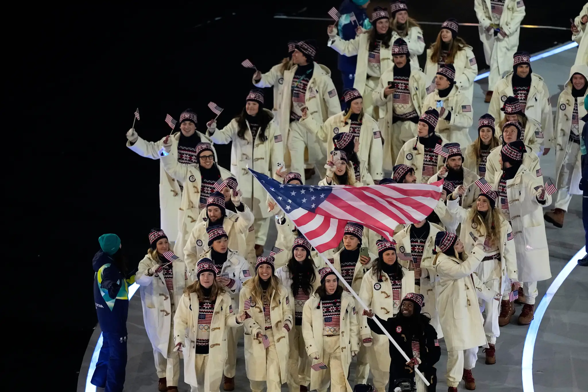 Na snímke americká výprava počas otváracieho ceremoniálu.
