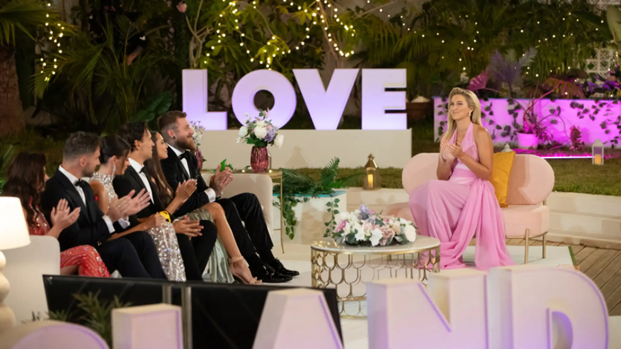Zorka so srdiečkami počas záverečného večera Love Islandu.