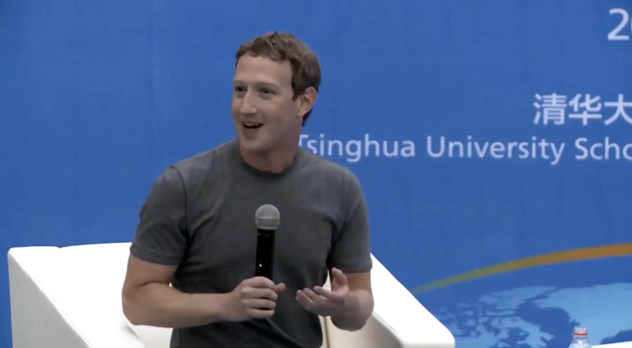 Mark Zuckerberg na stretnutí v Číne