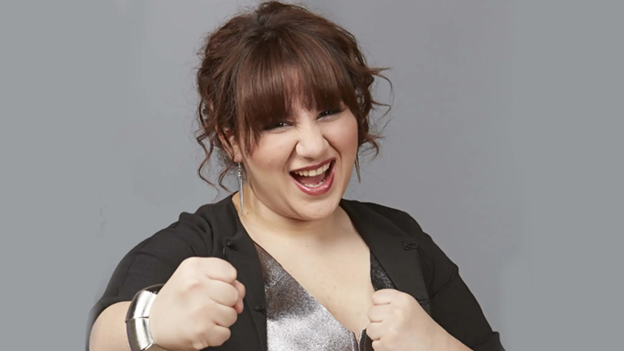 andrea hola2.jpg