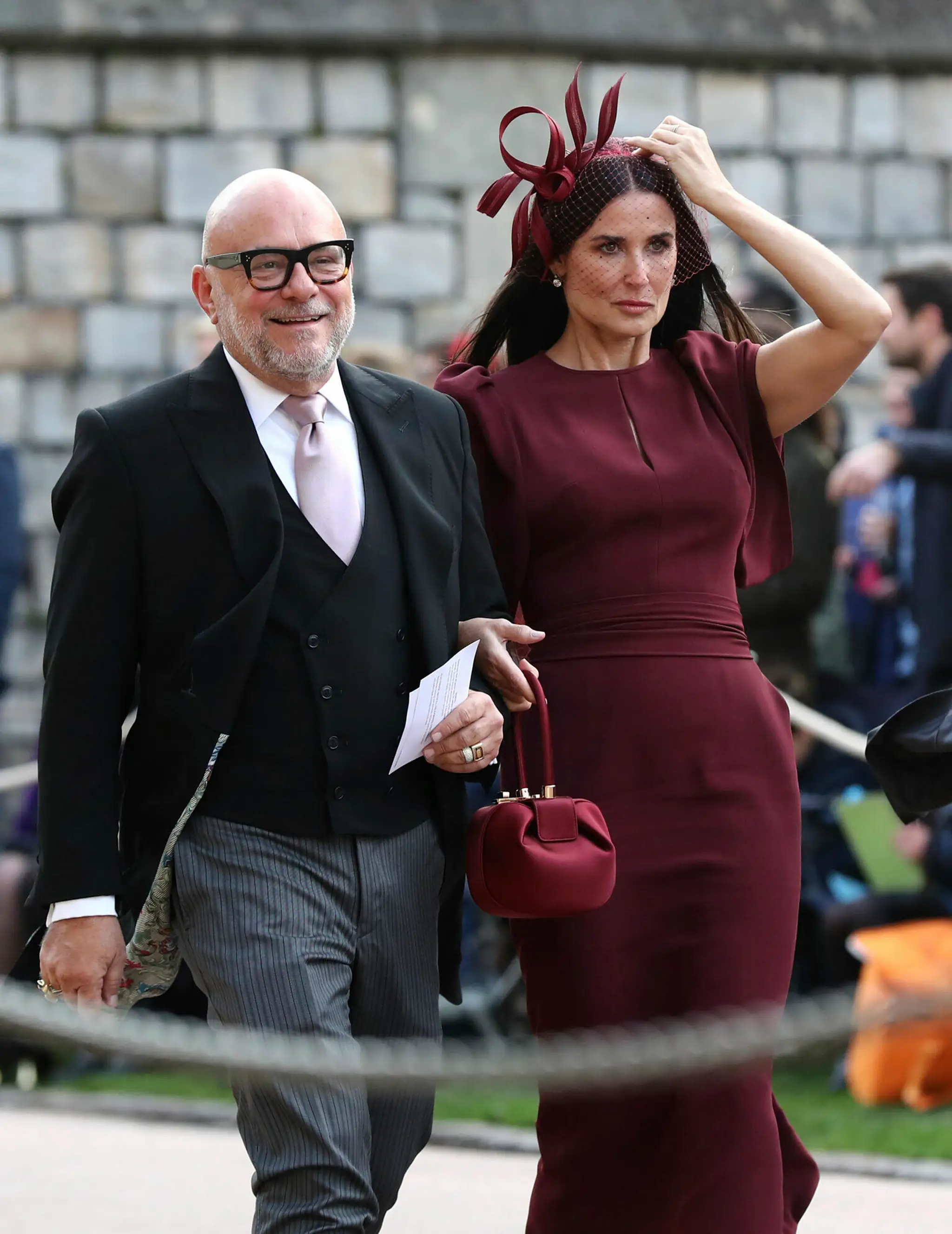 Demi Moore na kráľovskej svadbe.