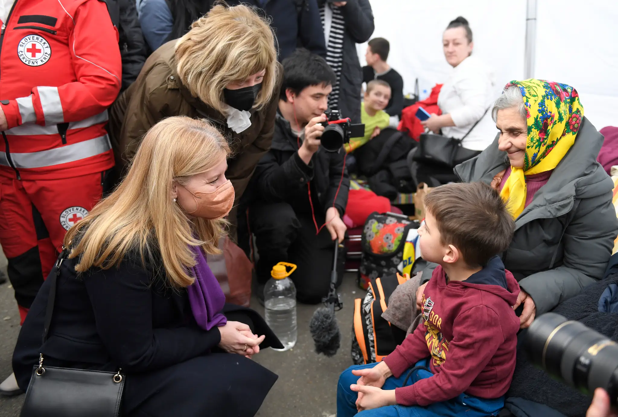 Prezidentka Zuzana Čaputová navštívila obec Ubľa a tamojší hraničný priechod.