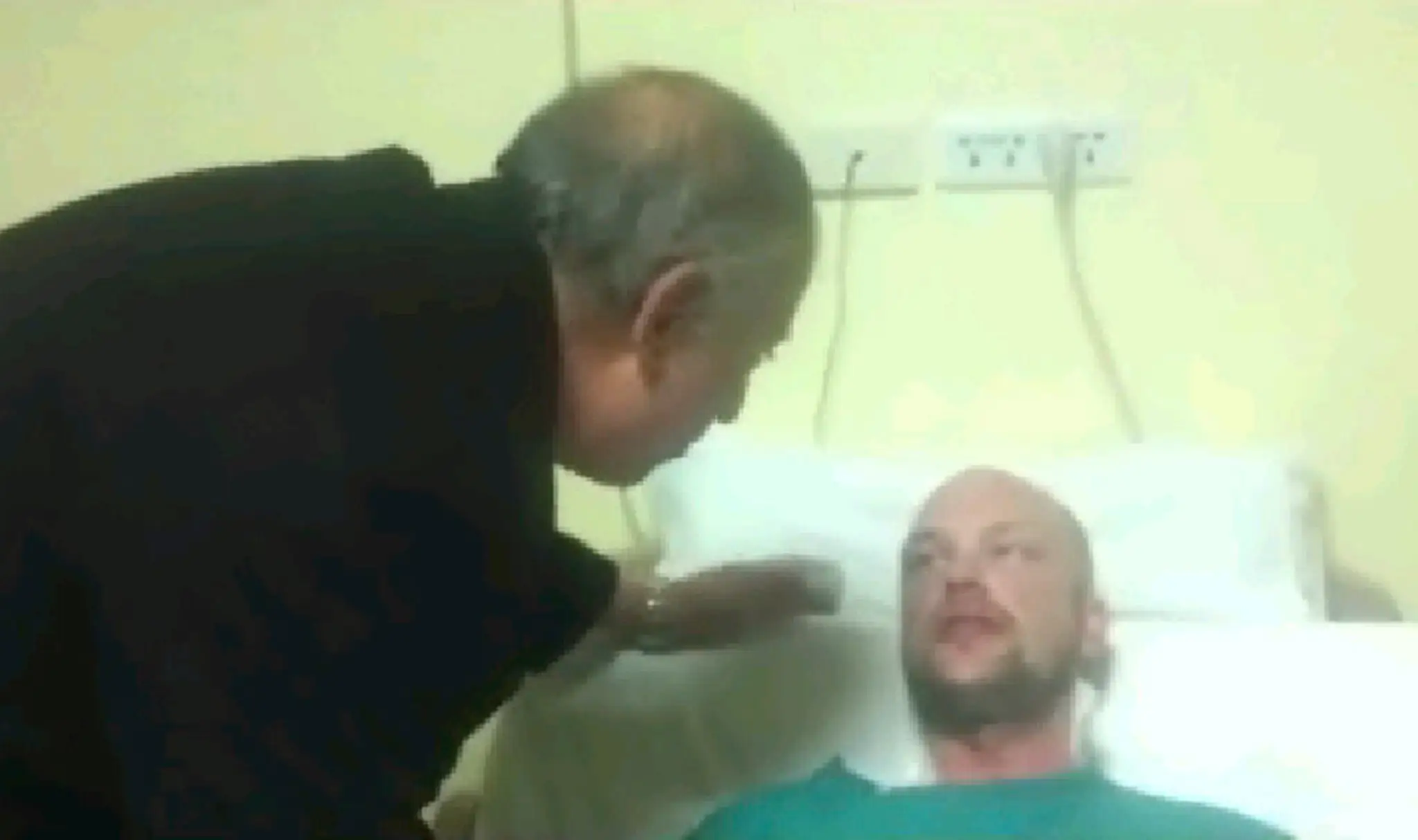 Švéd Sammie Olovsson v nemocnici po ošetrení po útoku v hoteli v Hurghade.