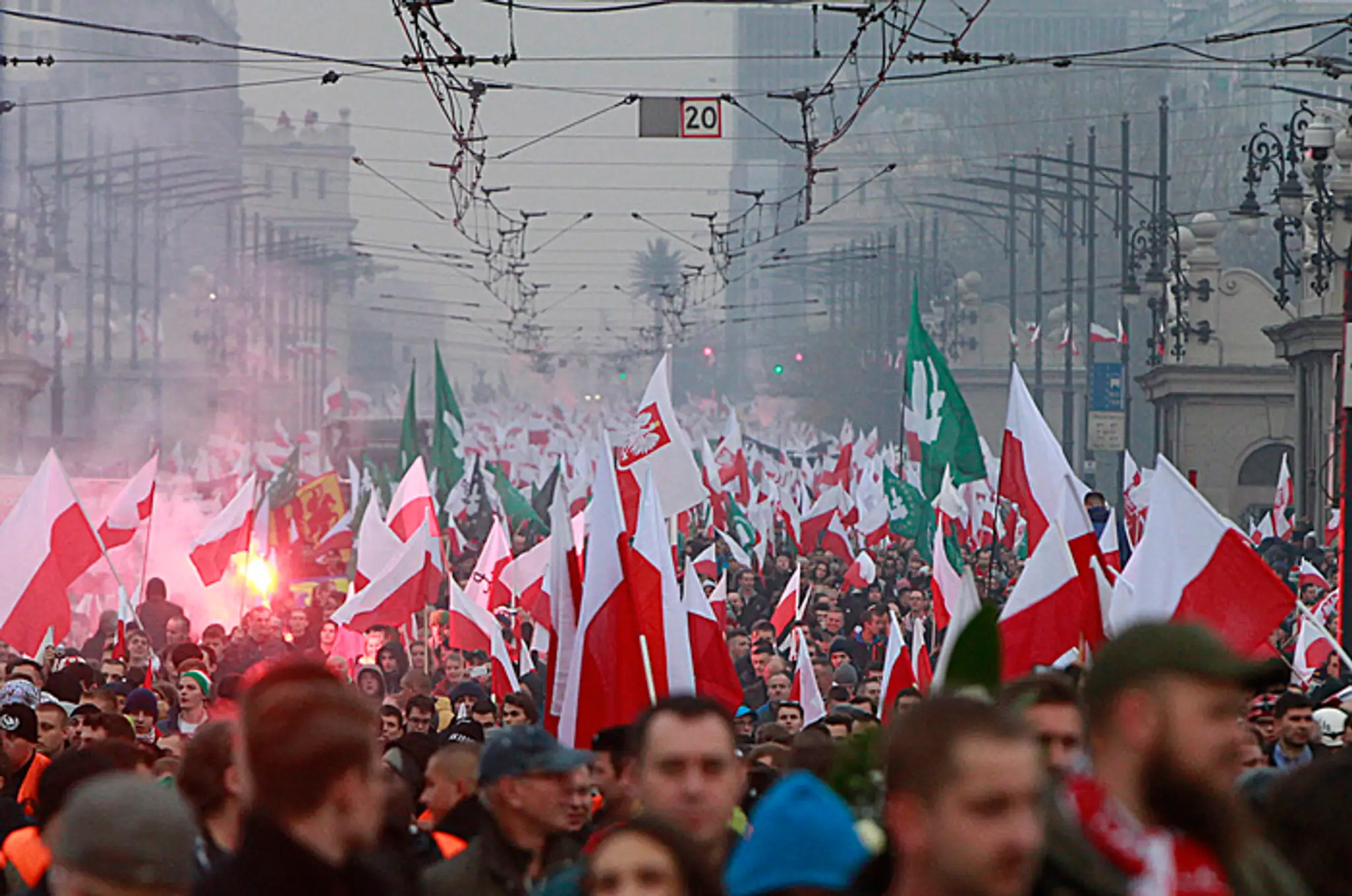 Pochod poľských nacionalistov Varšavou pri príležitosti Dňa nezávislosti.
