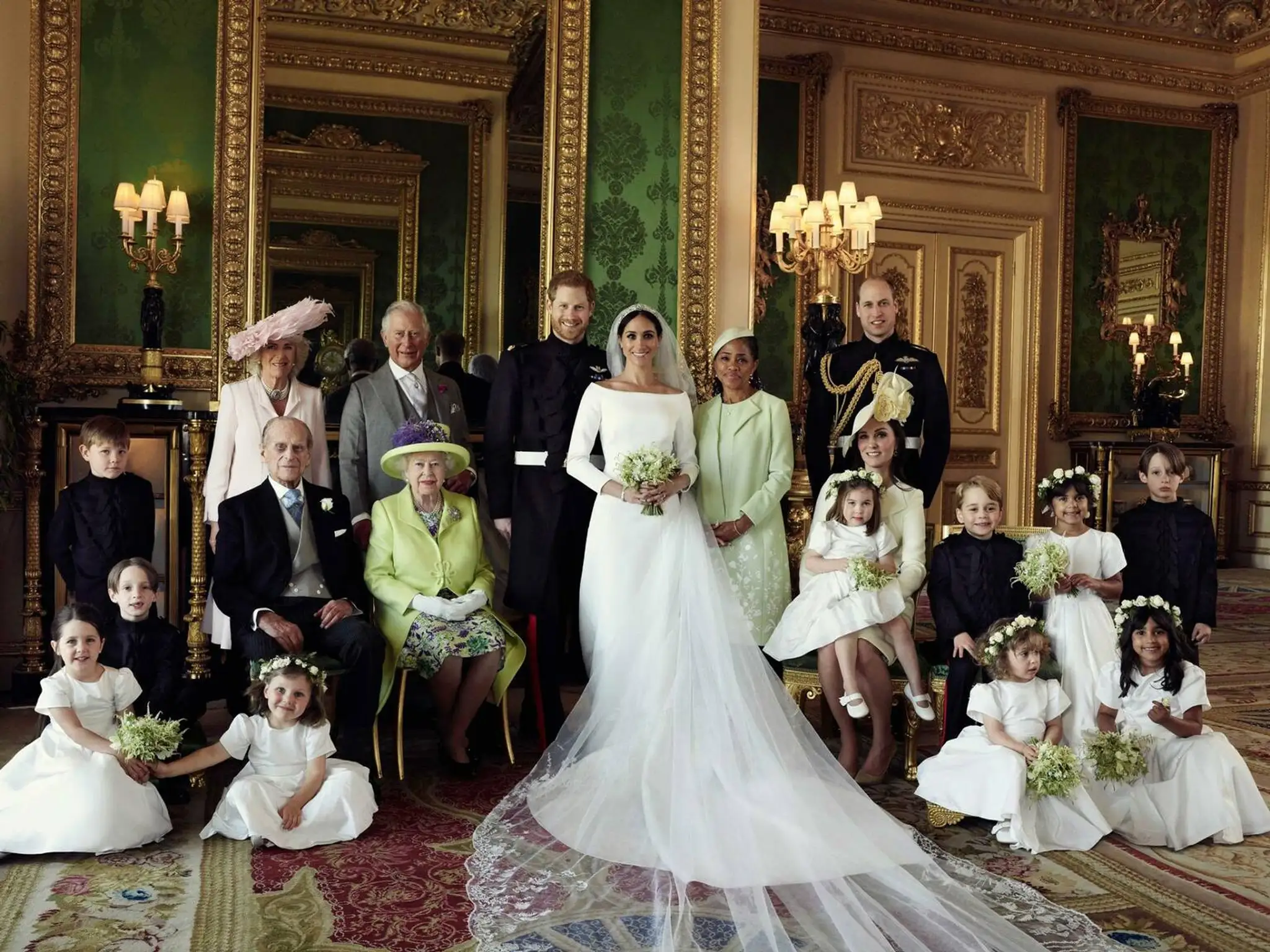 Harry a Meghan s rodinou. 