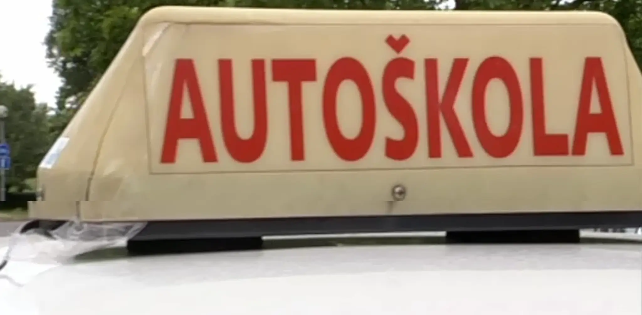AUTOšKOLA.png