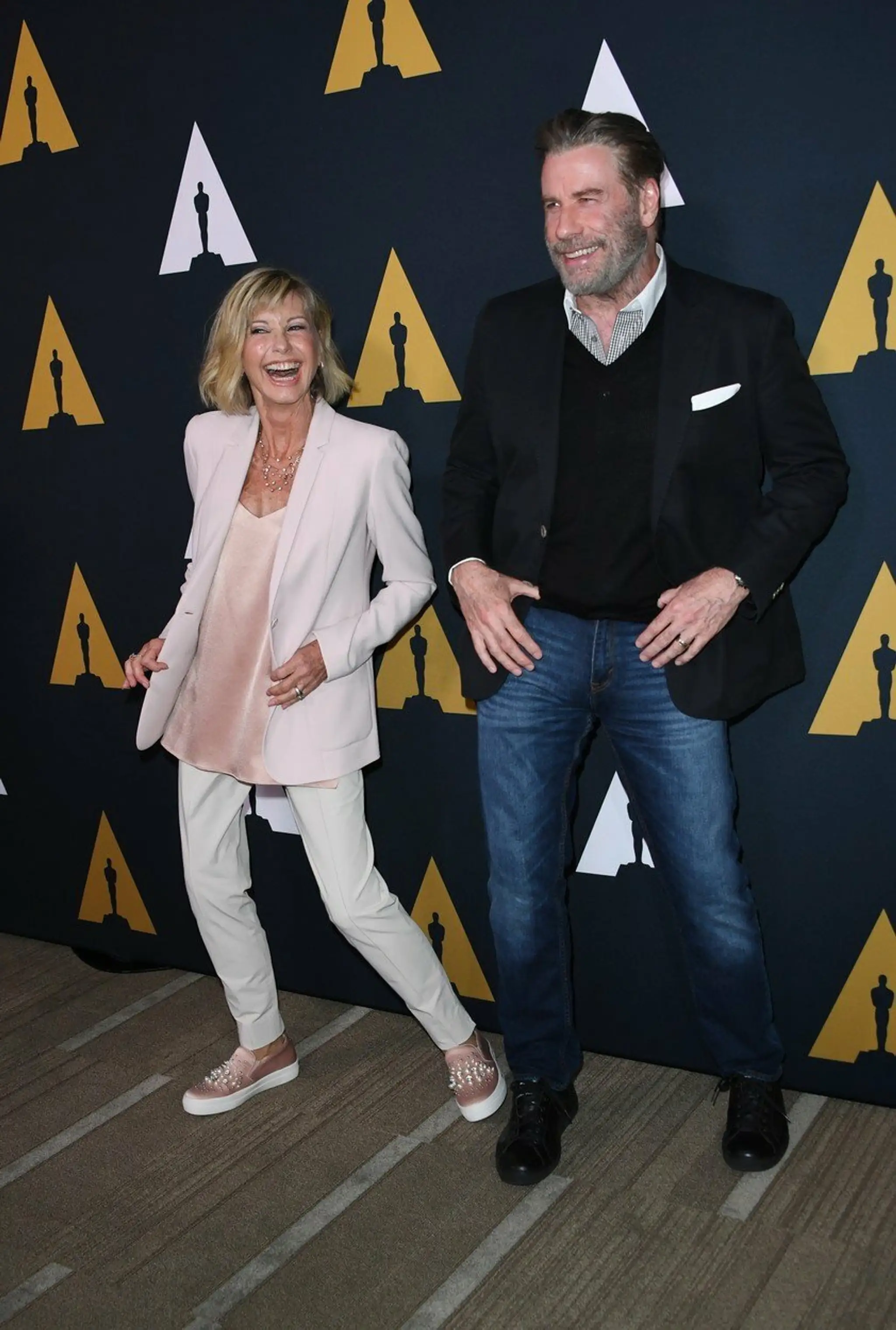 Olivia Newton-John ako Sandy a John Travolta ako Danny