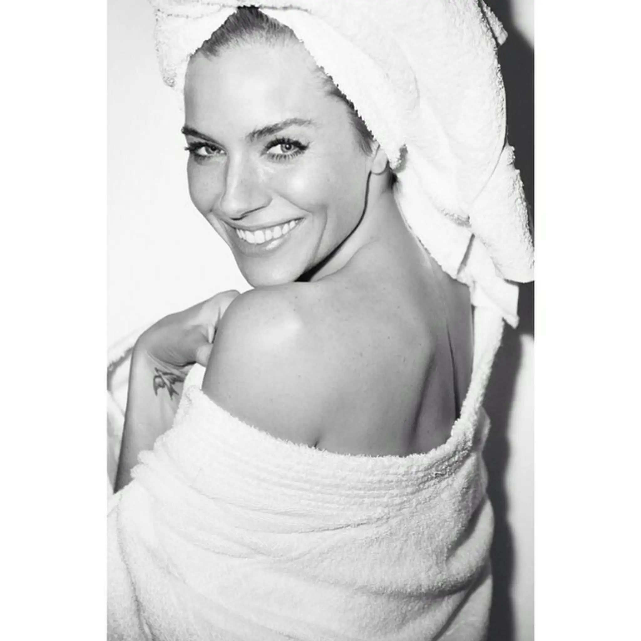sienna miller.jpg