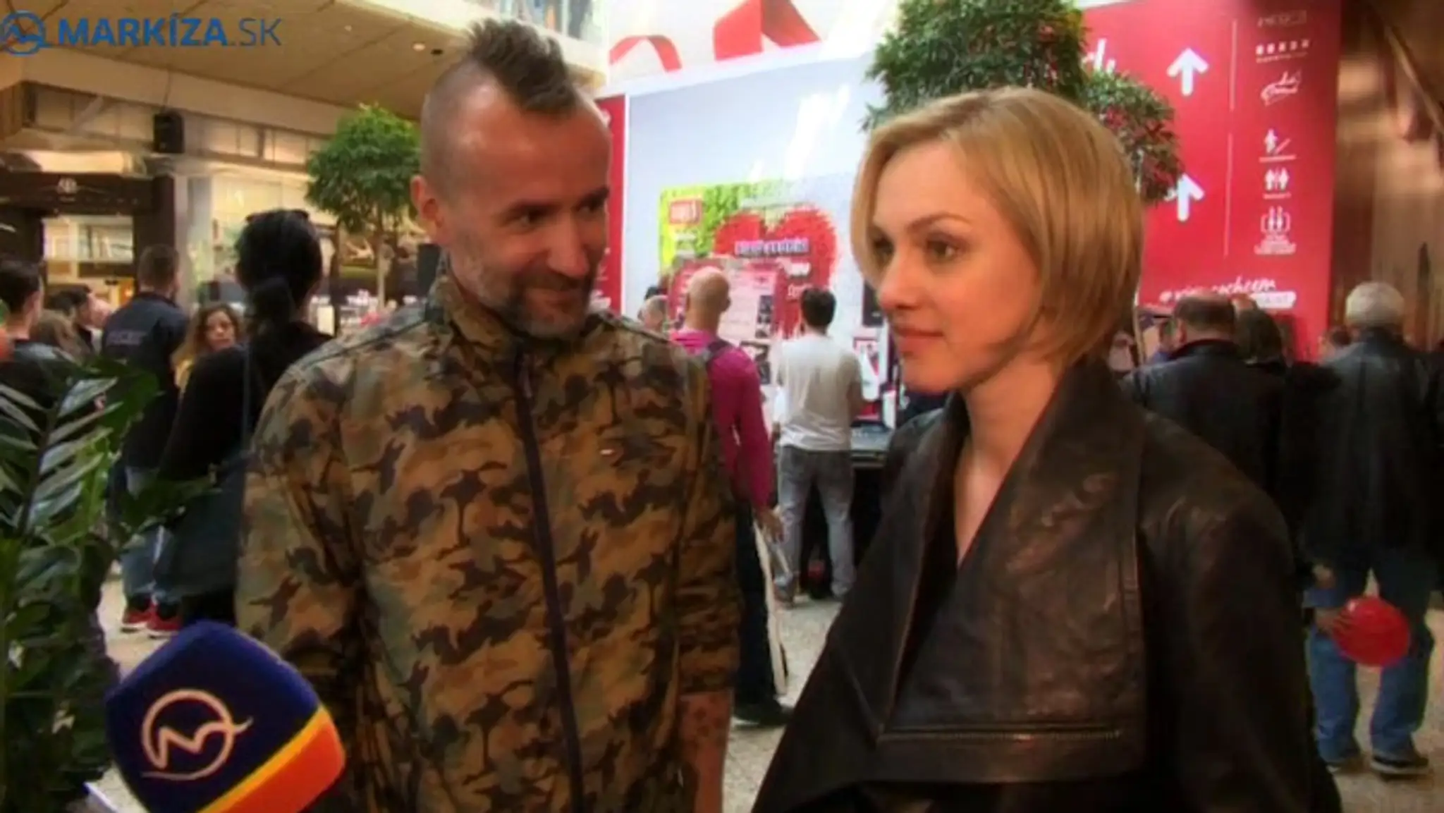 Monika Hilmerová, Jaro Bekr