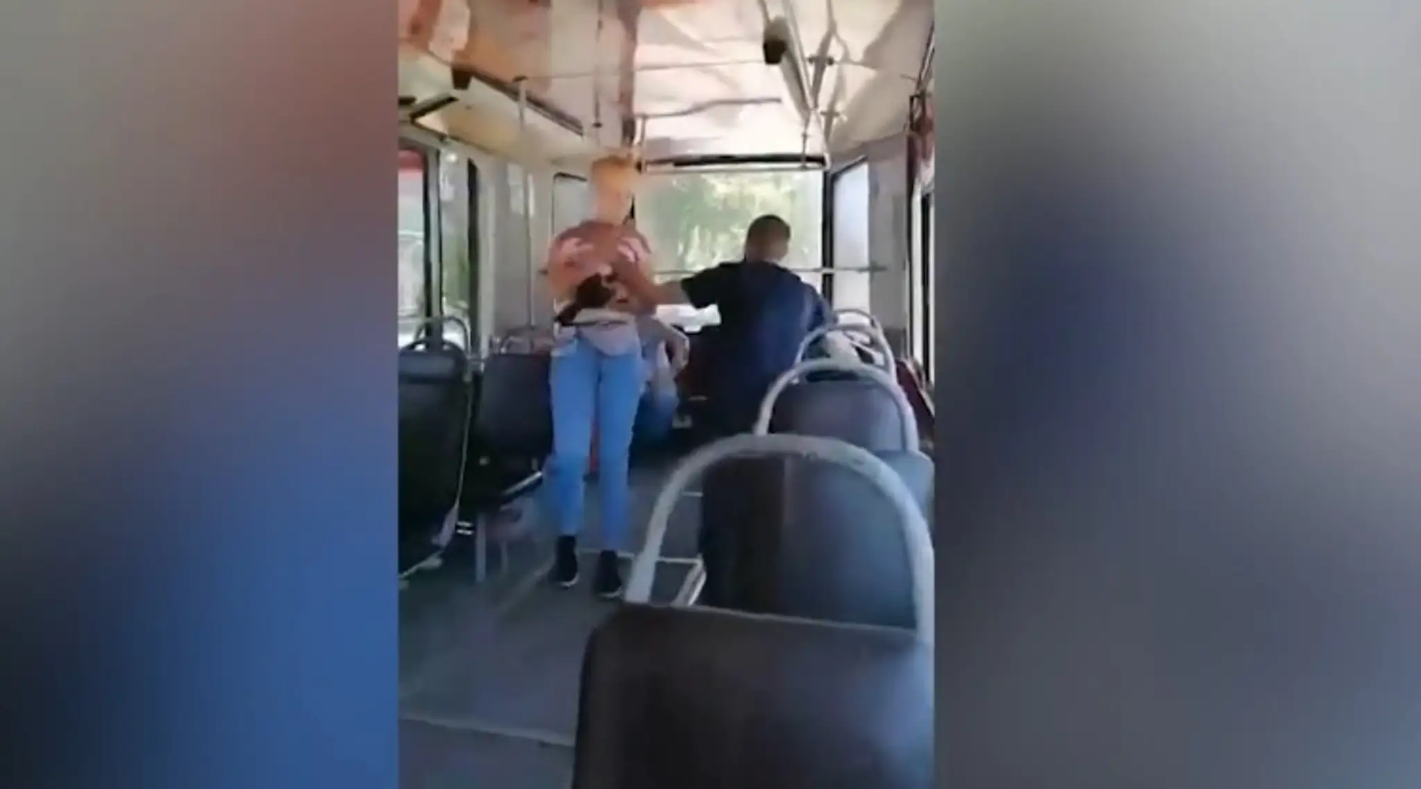 Žene po pravidelnej návšteve solária zostala v nose diera. Zistili jej rakovinu