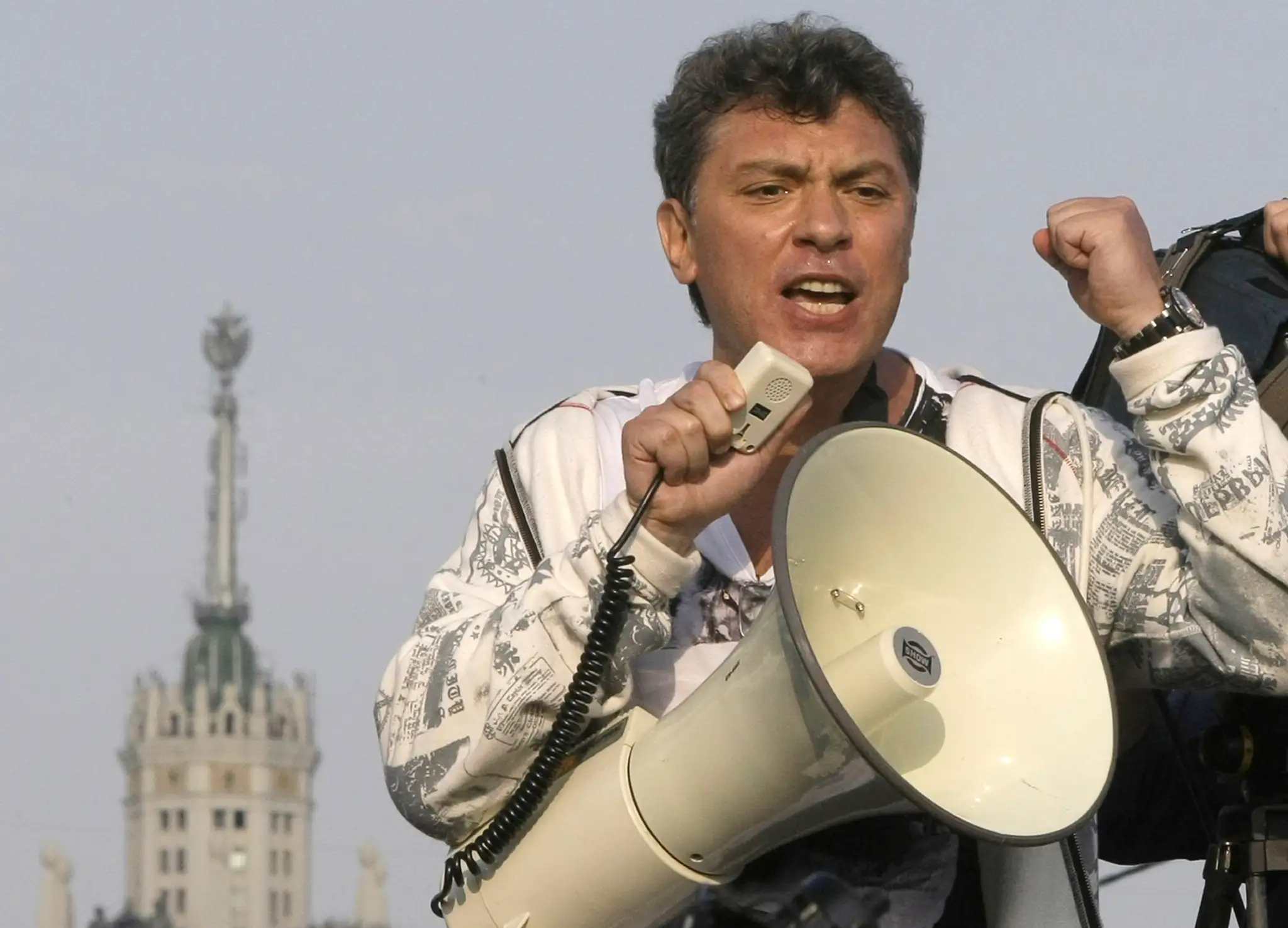 Boris Nemcov na proteste v Moskve v máji 2012. (archívna foto).