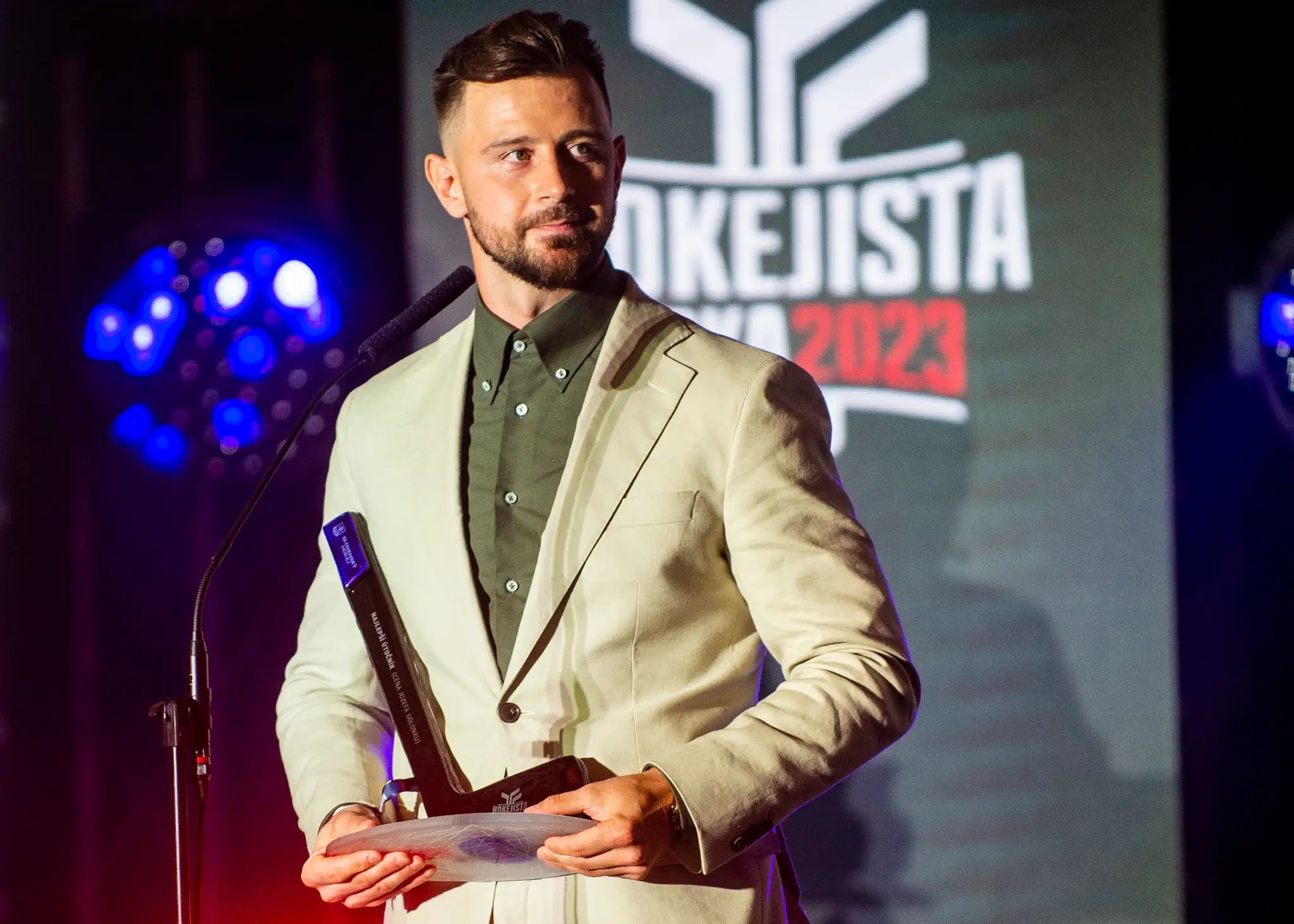 Tomáš Tatar získal ocenenie Hokejista roka a najlepší útočník