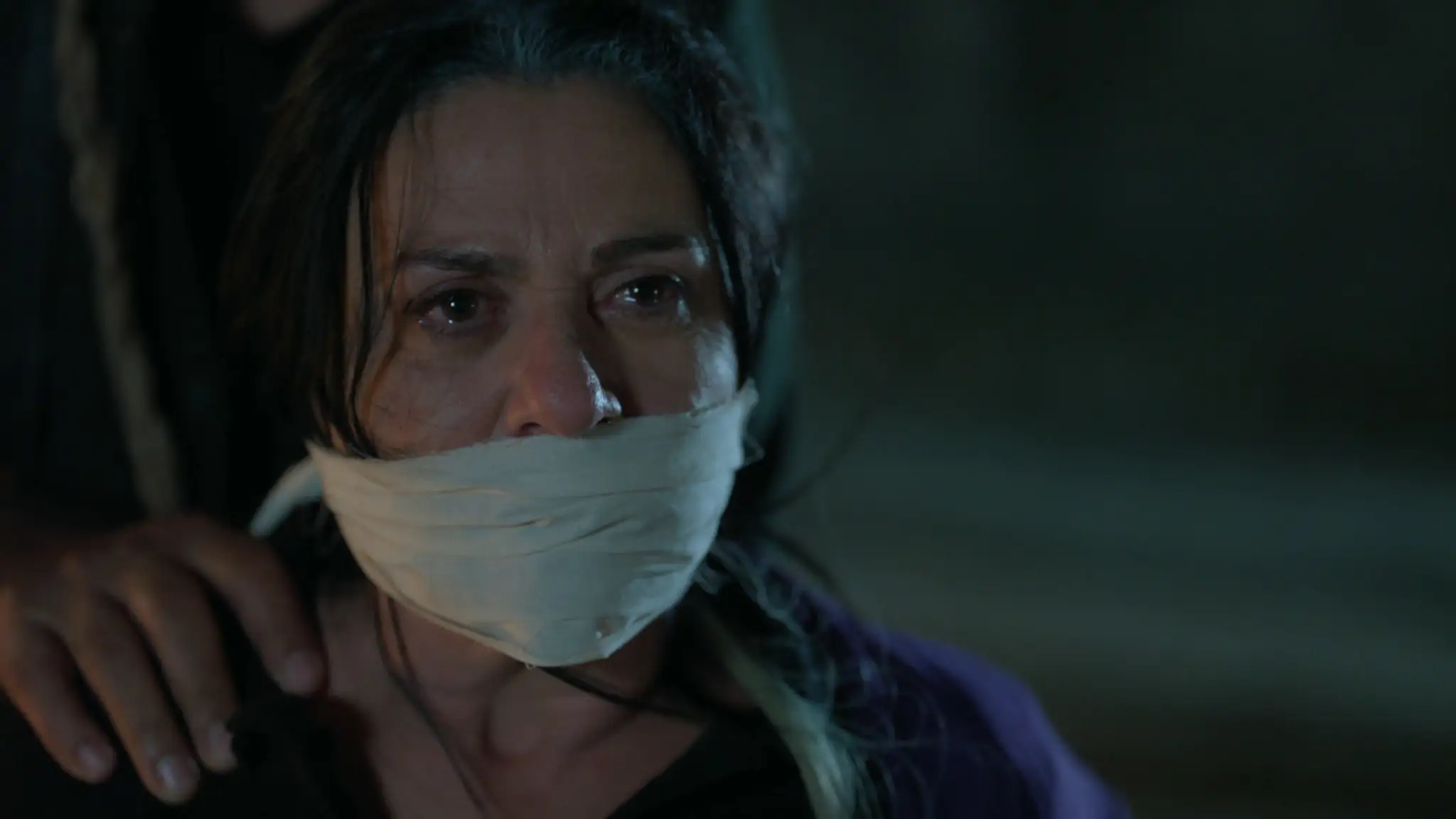 Leyla: 15. a 16. epizóda