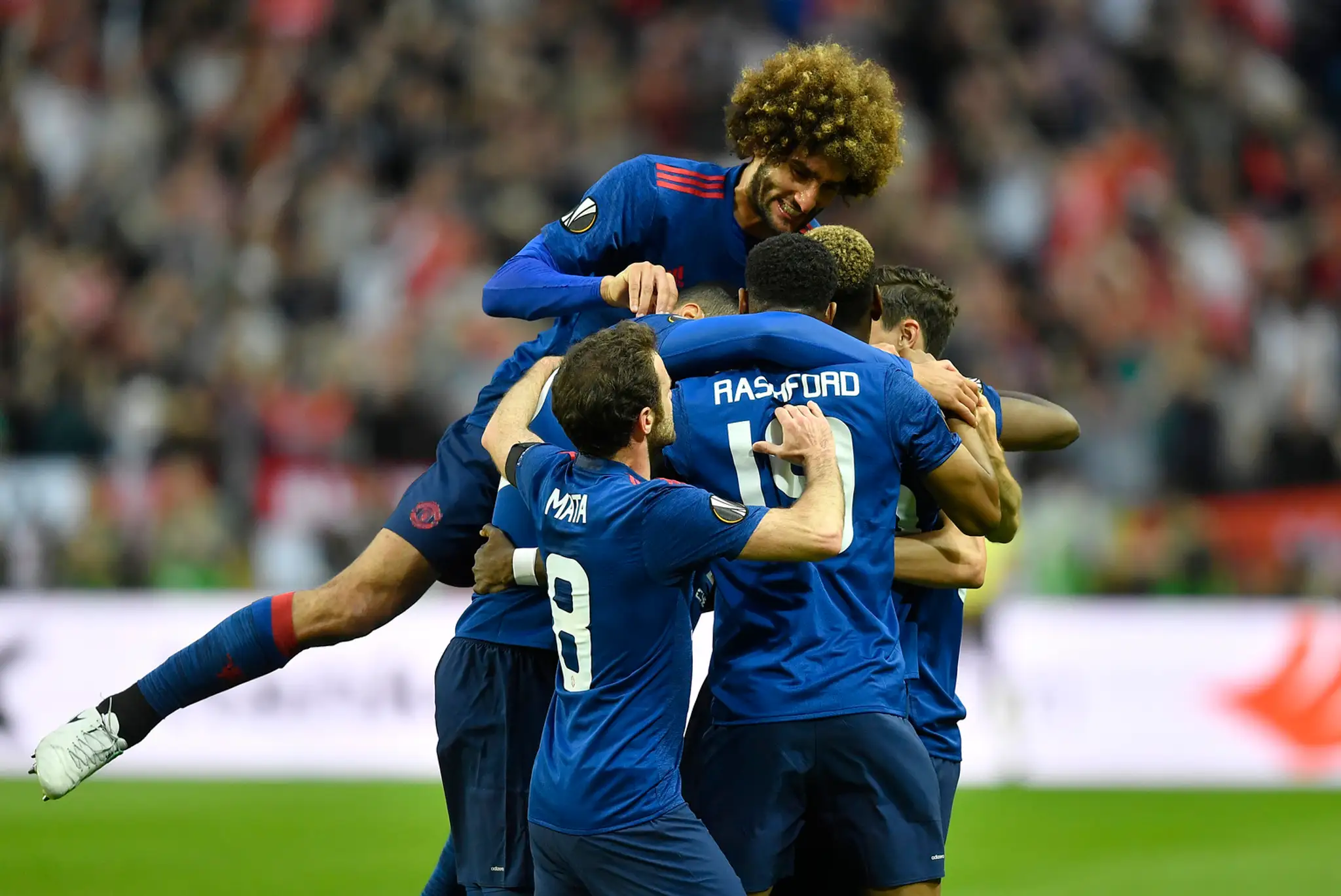 Radosť hráčov ManUtd po góle vo finále EL proti Ajaxu.