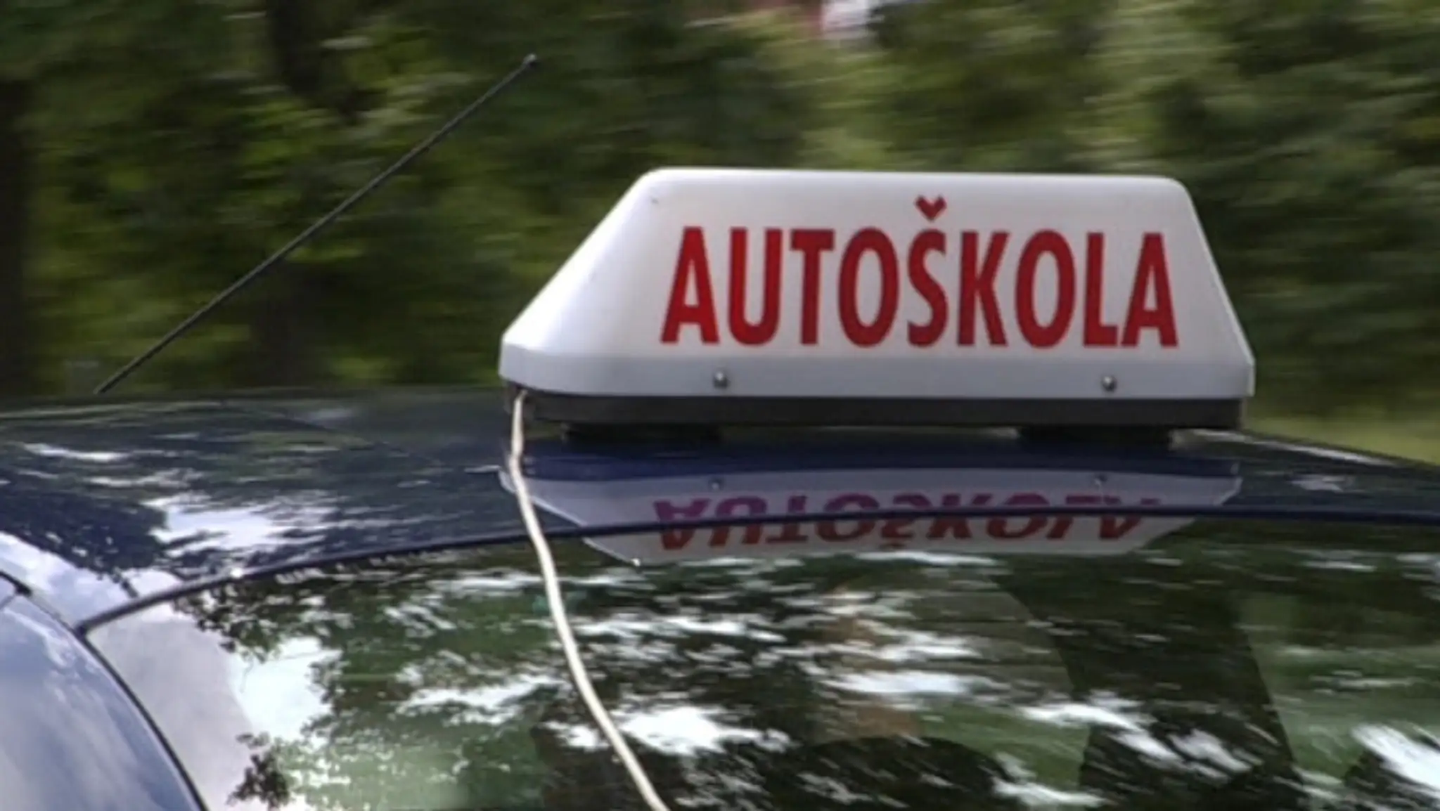 Za šoférovanie v autoškole skonšil vo väzení